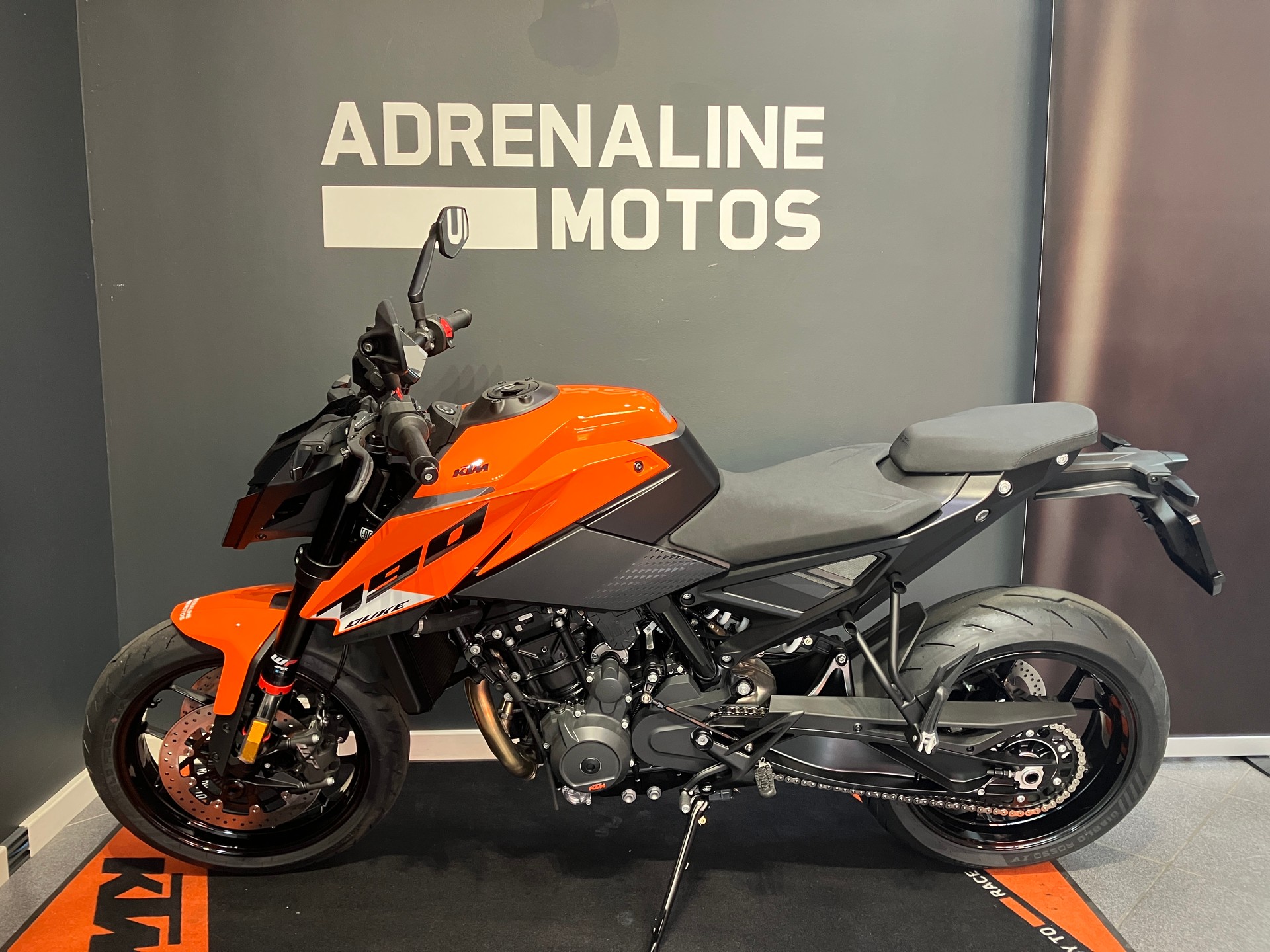 KTM 790 Duke-image-3