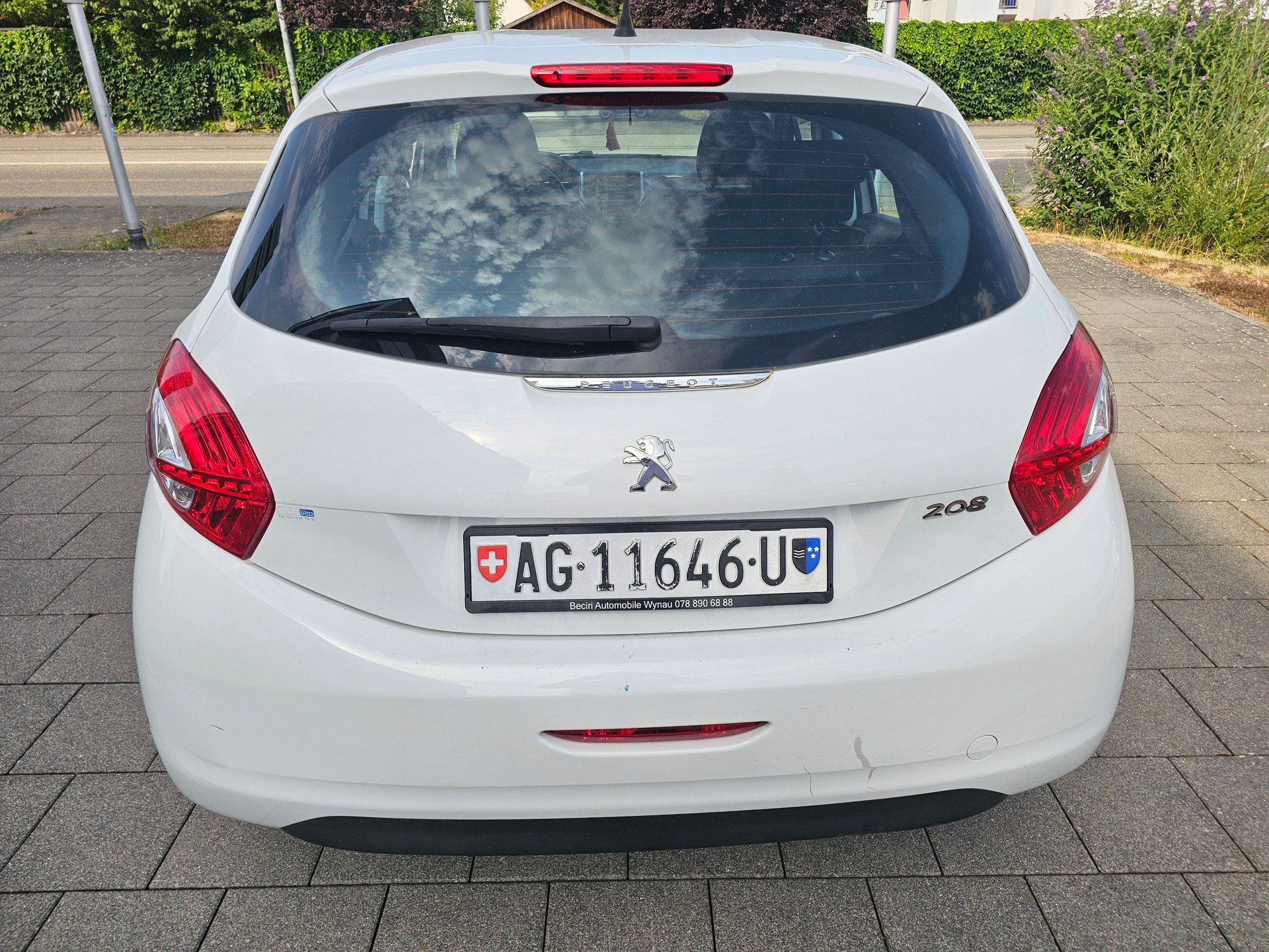 PEUGEOT 208 1.2 VTI Access-image-7