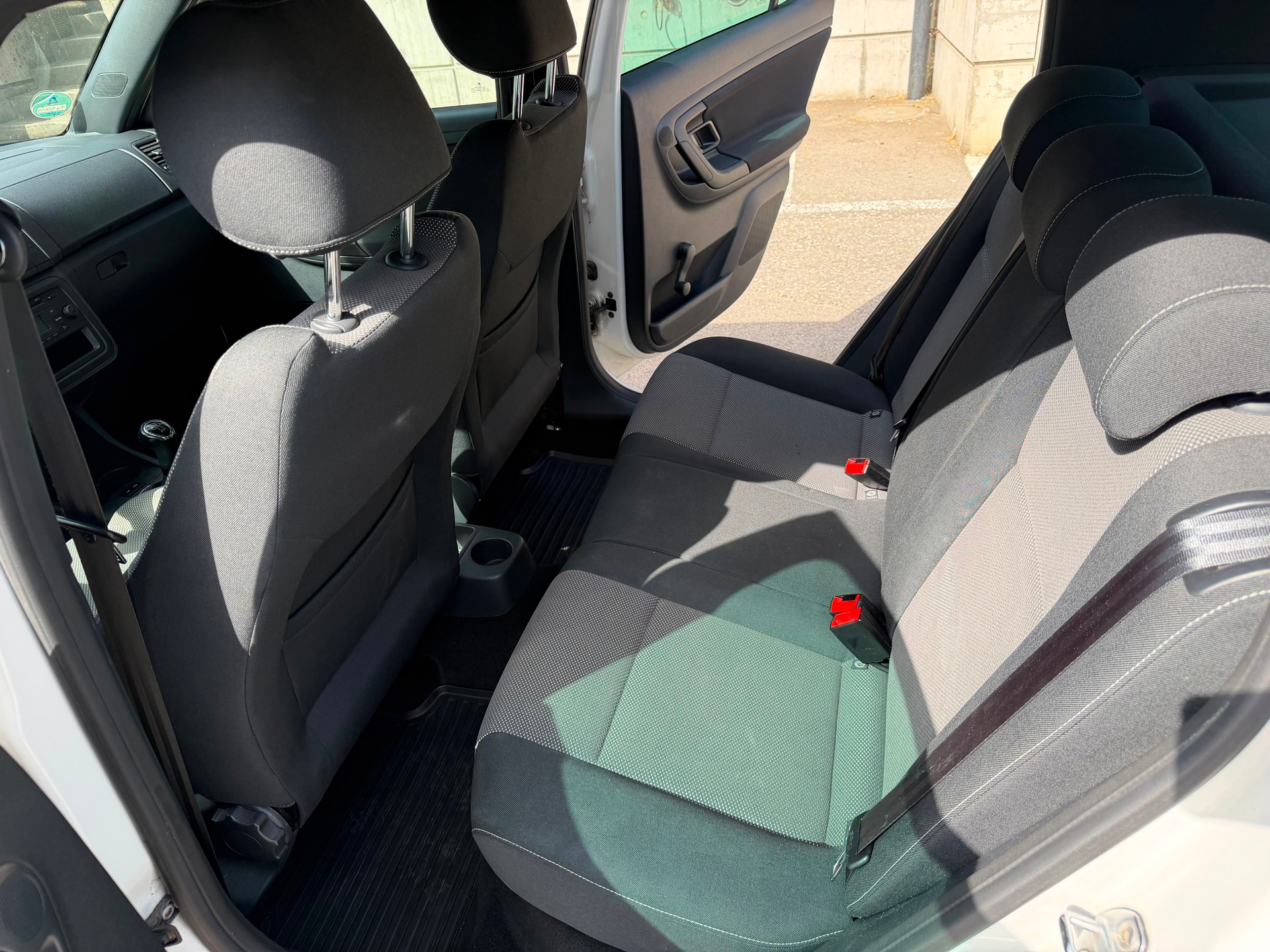 SKODA Fabia 1.2 TSI Monte Carlo-image-11