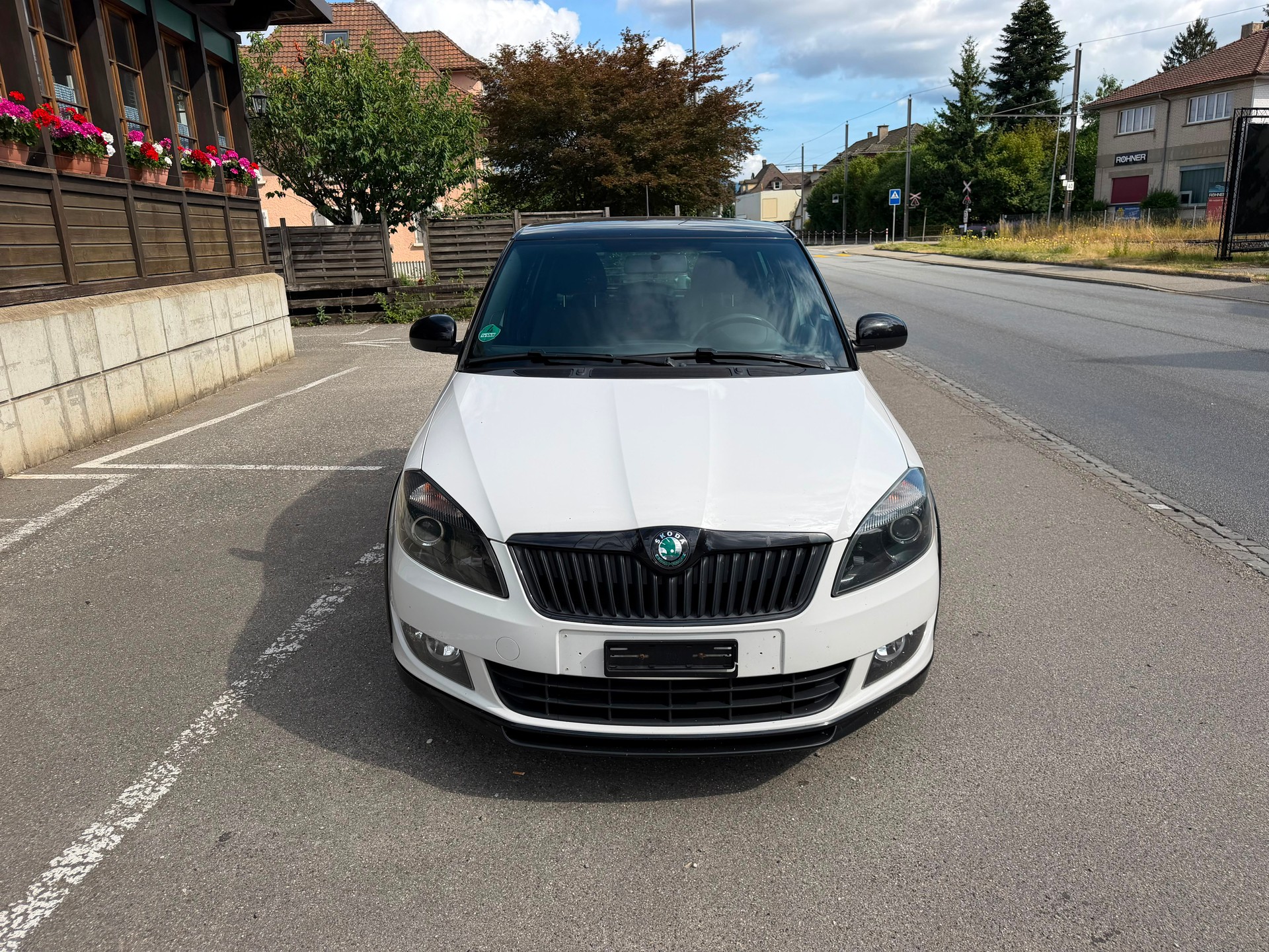 SKODA Fabia 1.2 TSI Monte Carlo-image-5