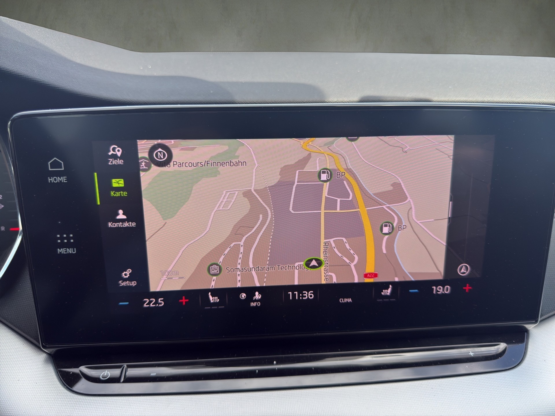 SKODA Octavia Combi 1.0 TSI mHEV DSG Style-image-12