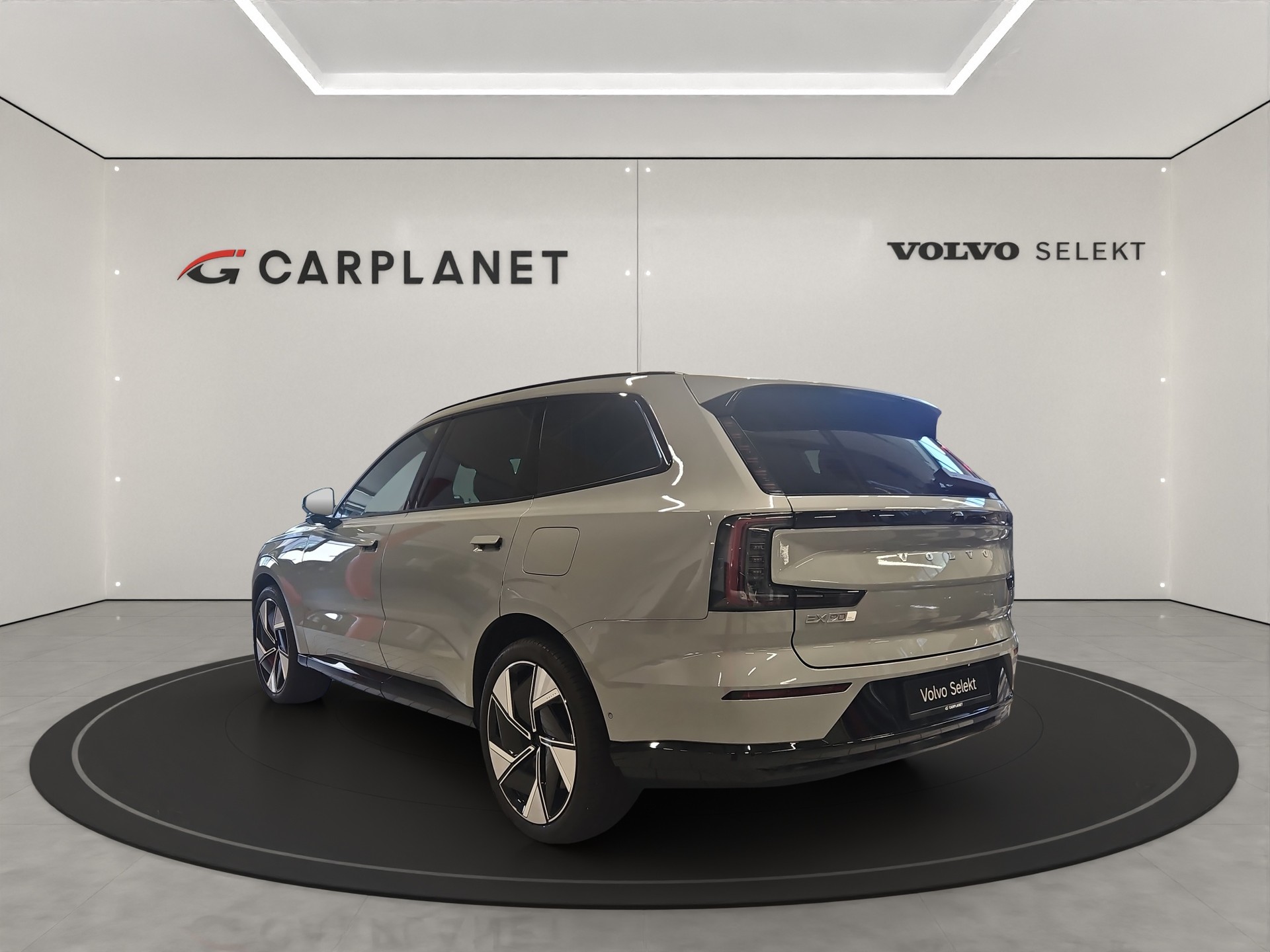VOLVO EX90 Twin Performance Ultra AWD-showroom-element-3