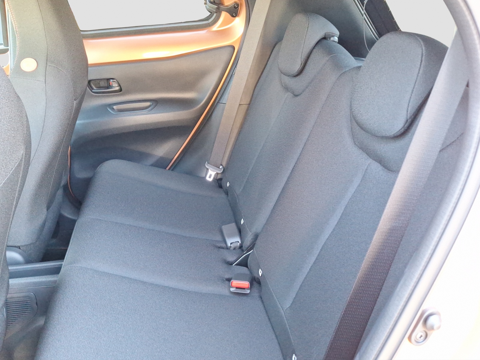 TOYOTA Aygo X 1.5 VVT-i HSD Trend-image-10