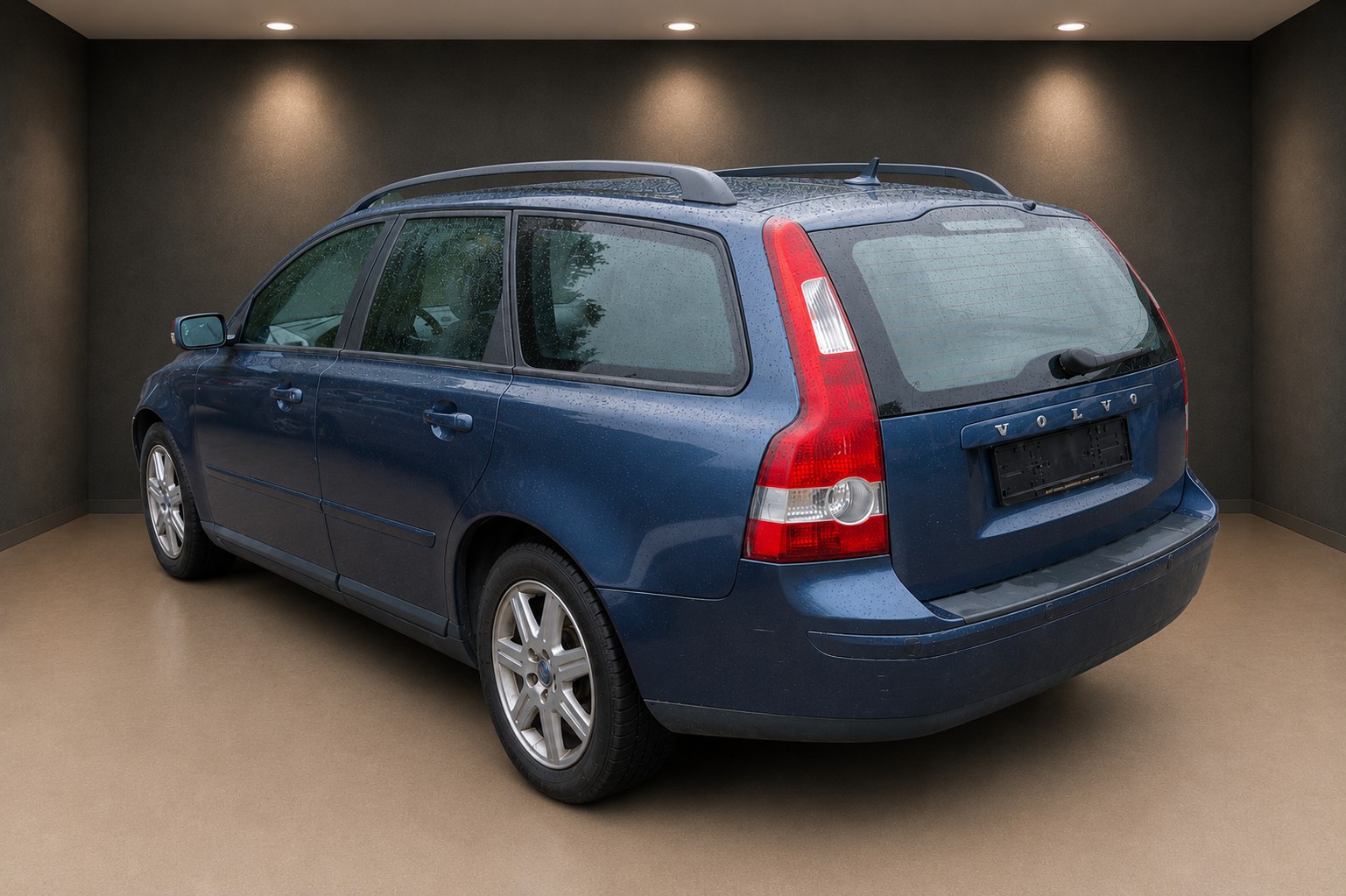 VOLVO V50 2.4i Automat-showroom-element-3