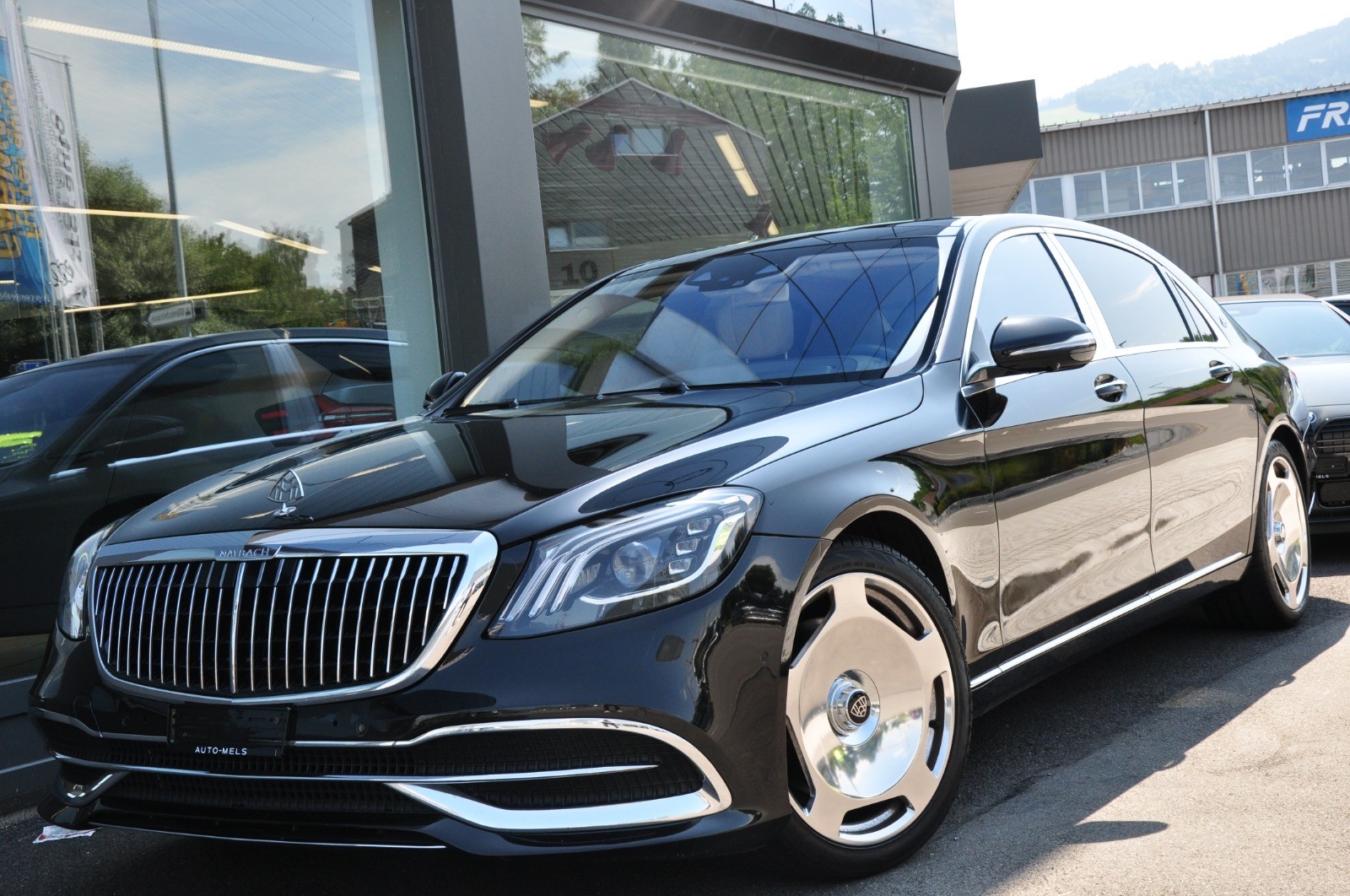 MERCEDES-BENZ S 560 Maybach 4Matic 9G-Tronic