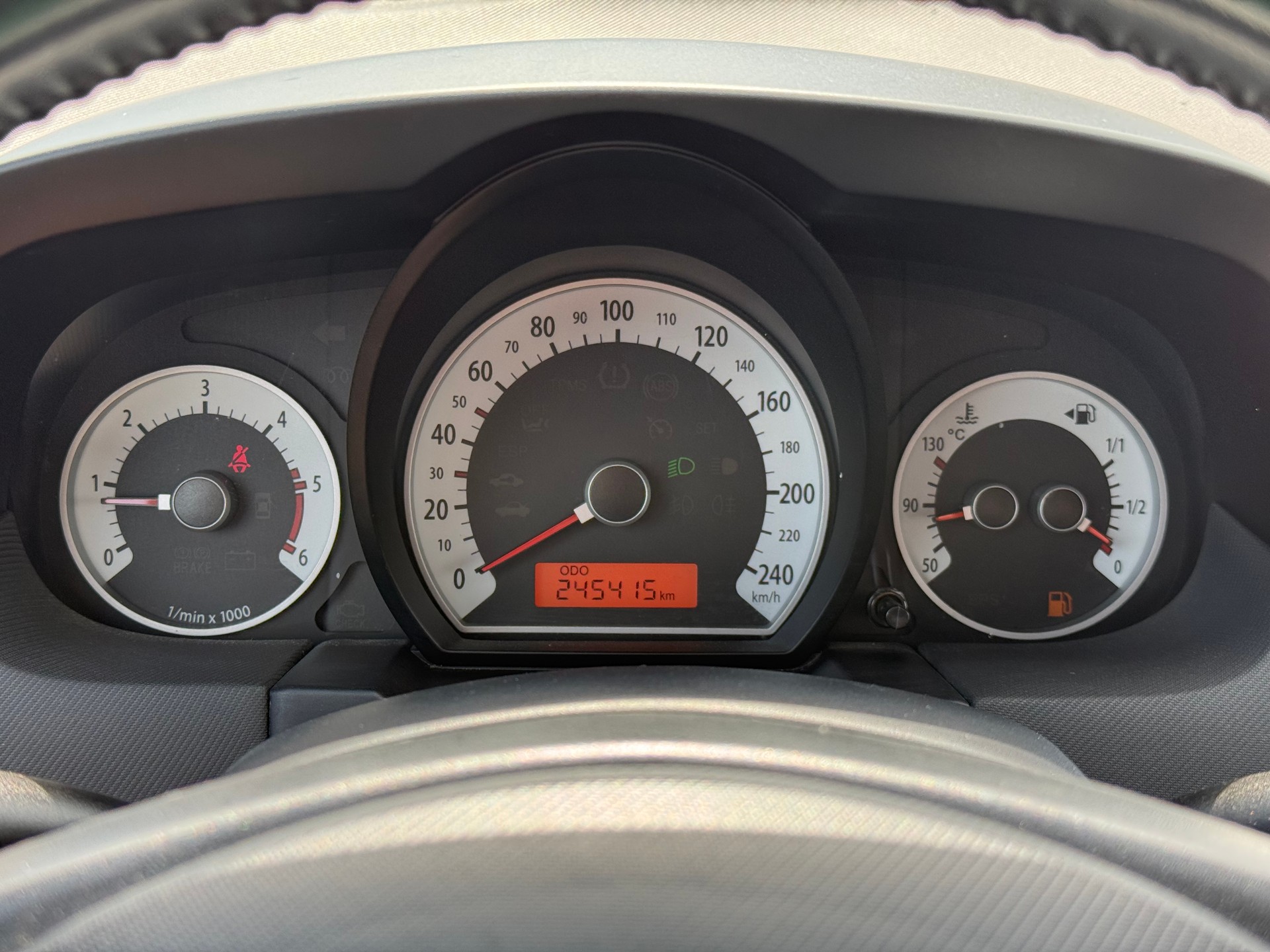 KIA Cee'd 1.6 CRDi Style-image-13