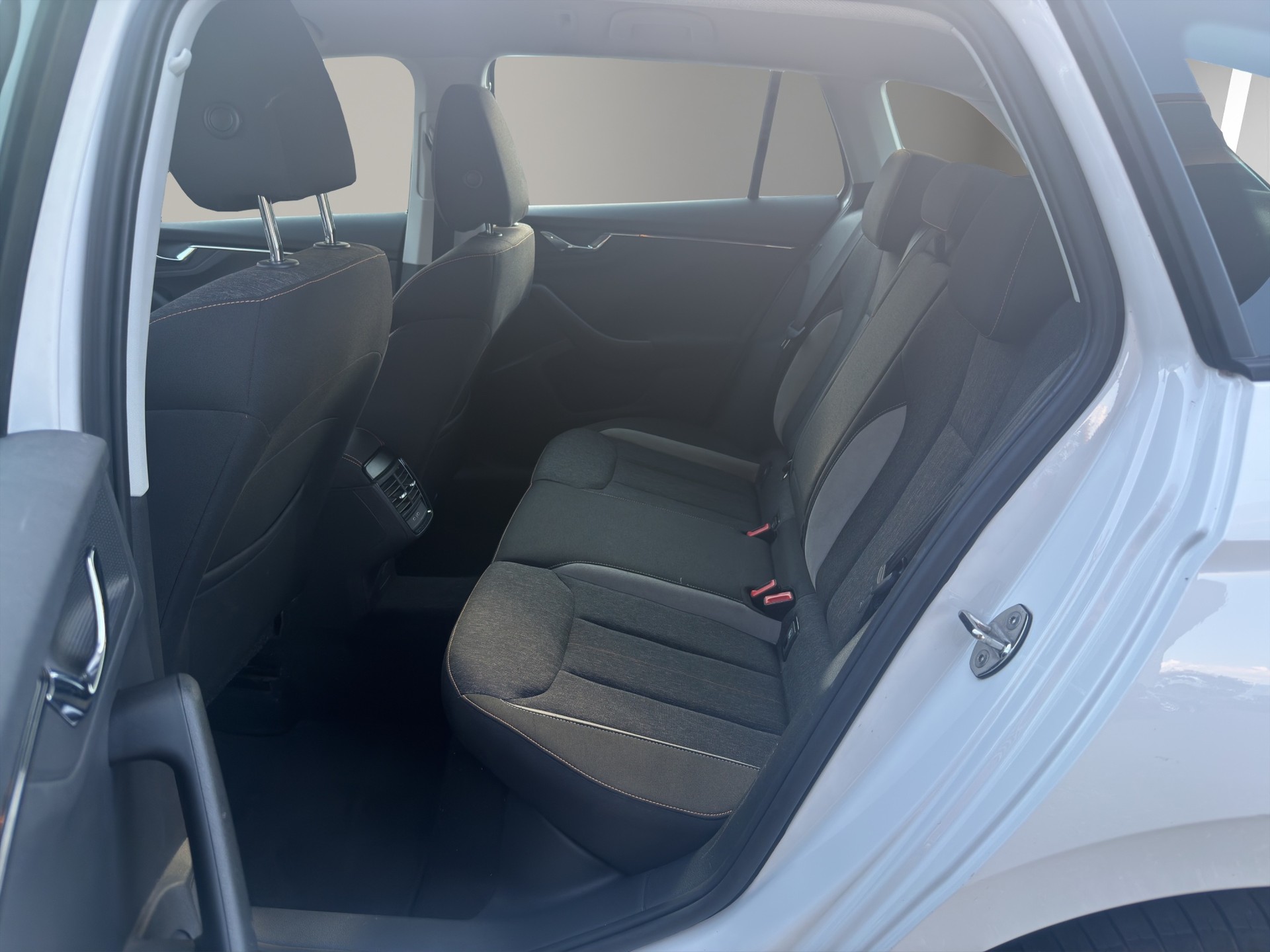 SKODA Scala 1.5 TSI ACT Clever DSG-image-7