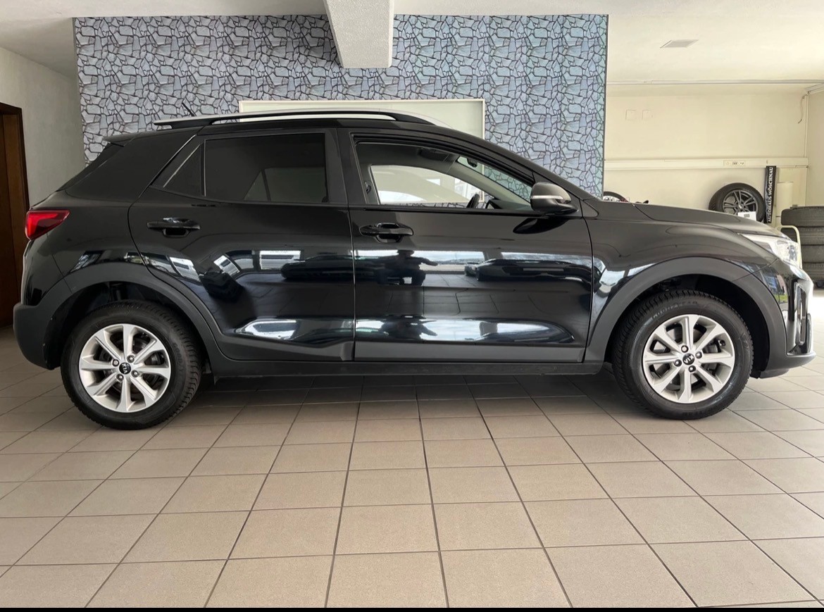 KIA Stonic 1.2 CVVT-image-1