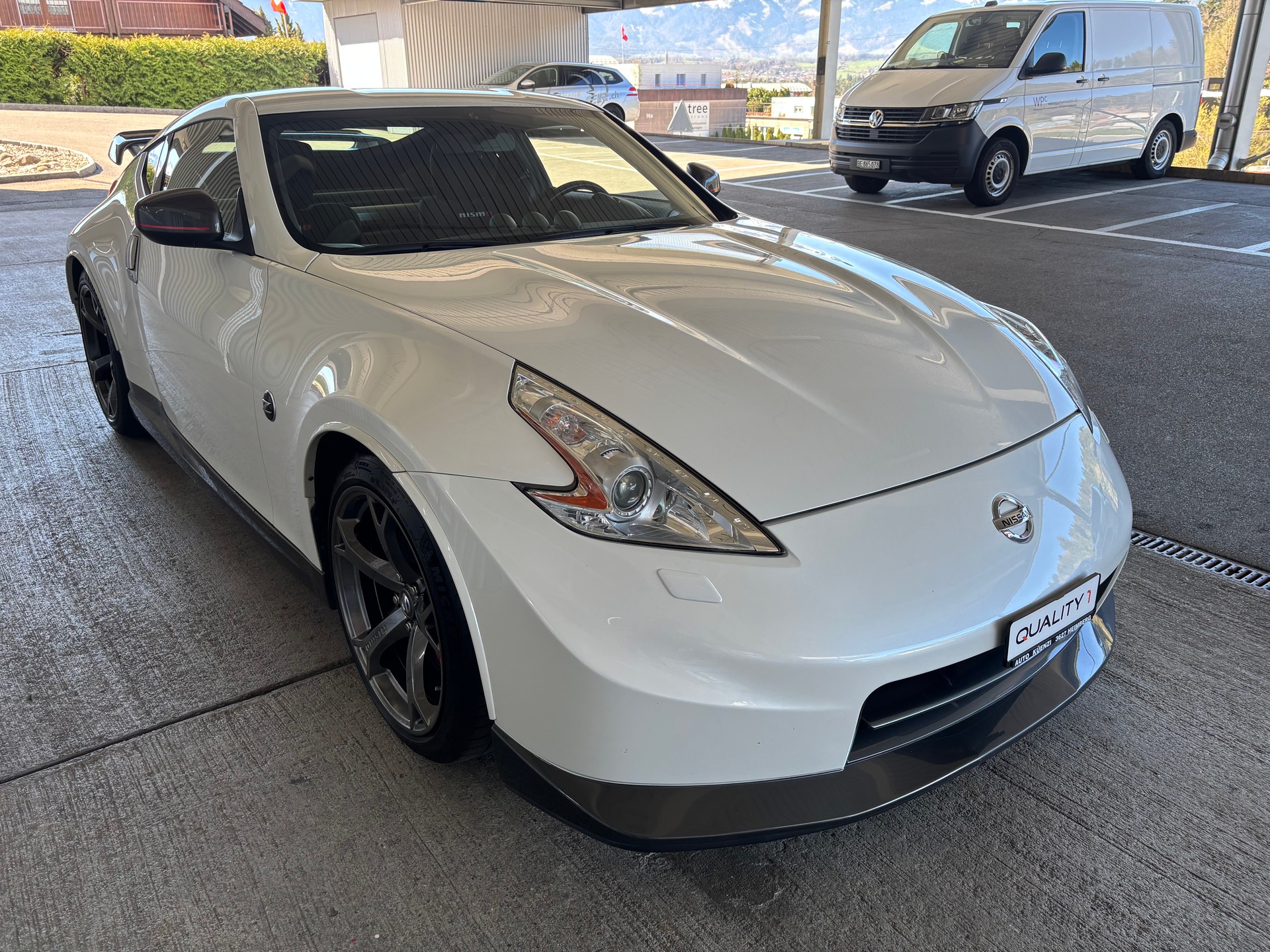 NISSAN 370 Z nismo-showroom-element-1
