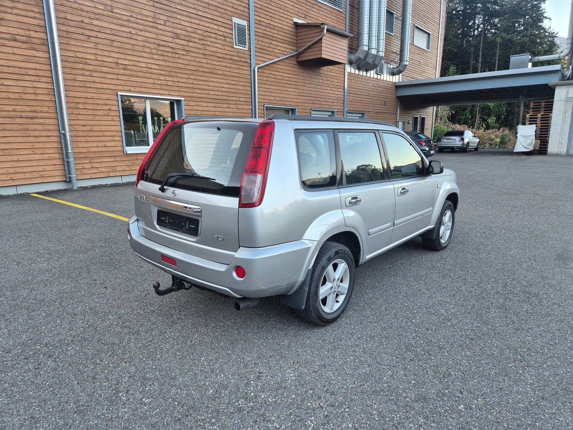 NISSAN X-Trail 2.2 DCI 4WD-image-3
