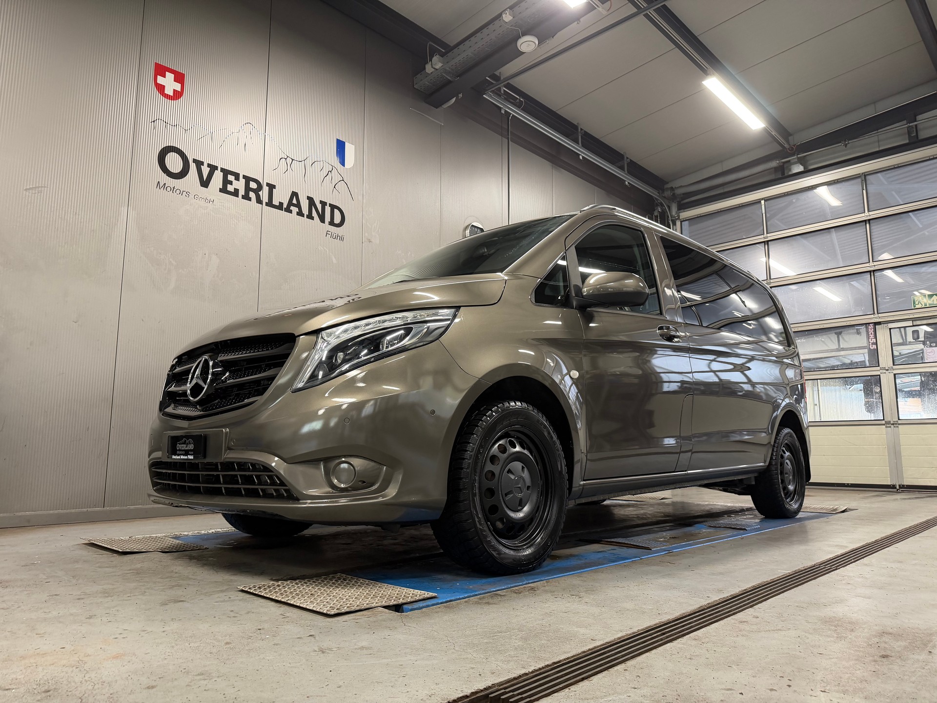 MERCEDES-BENZ VITO 119 BT 4X4