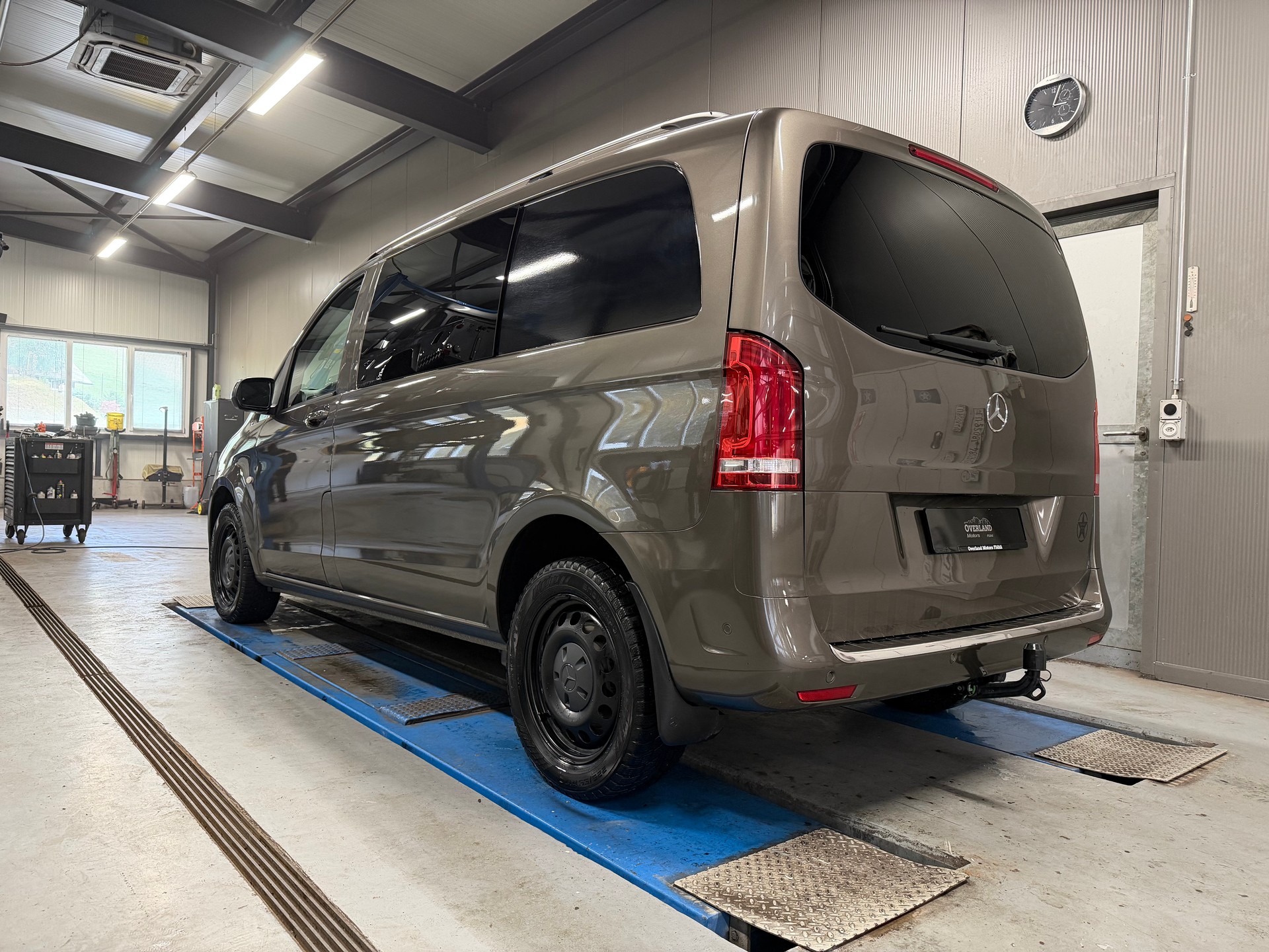 MERCEDES-BENZ VITO 119 BT 4X4-showroom-element-3