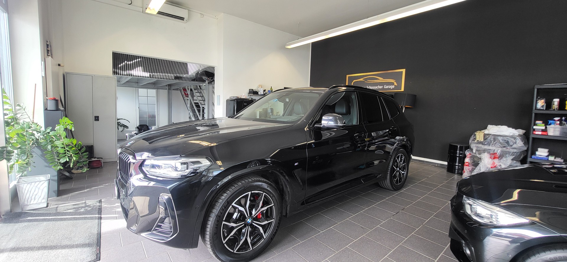BMW X3 xDrive 48V 20d M Sport-showroom-element-1