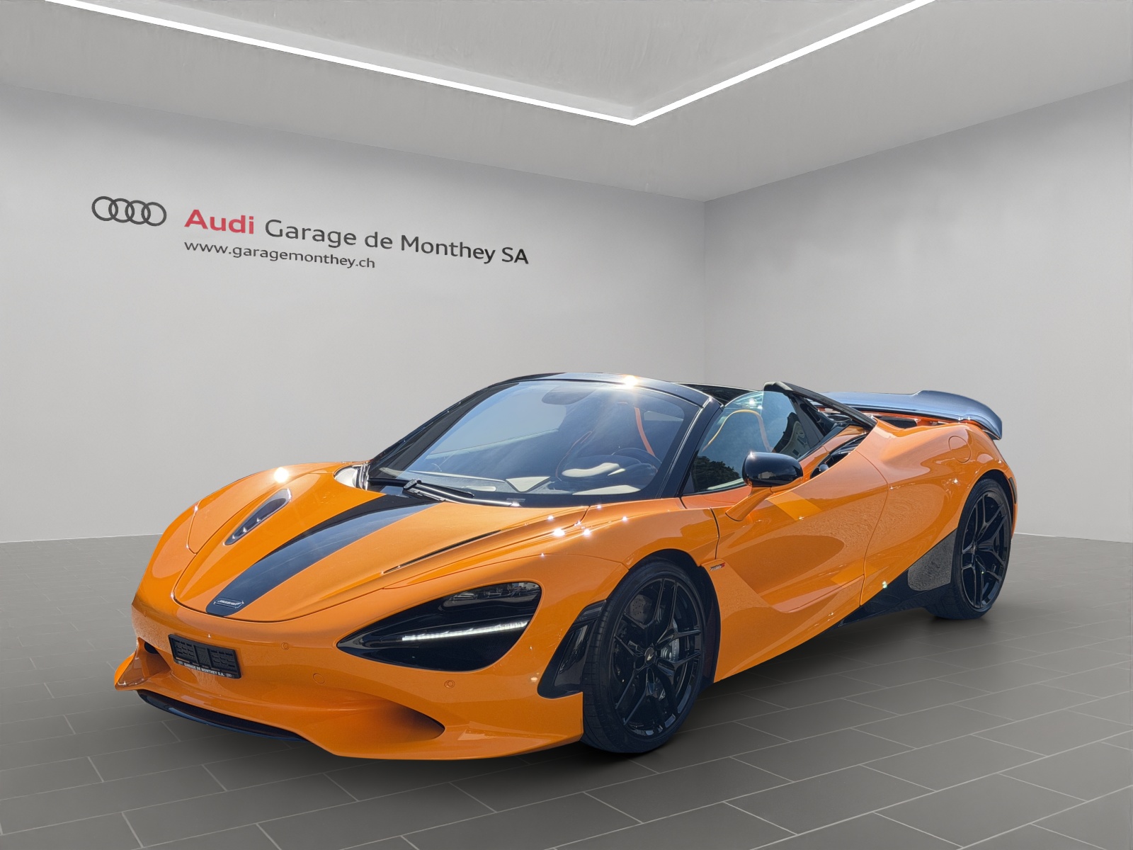 McLAREN 750S Spider