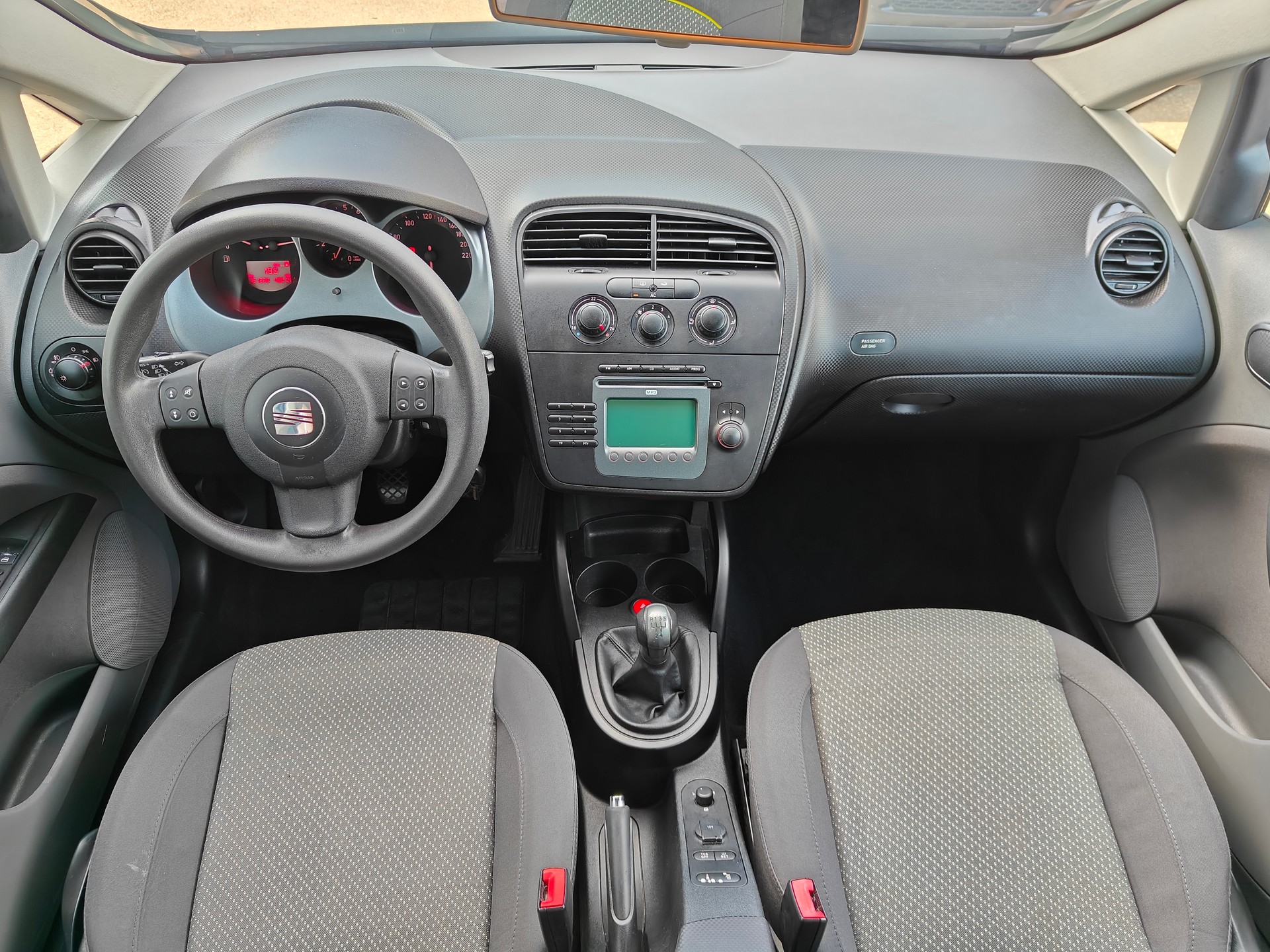 SEAT Altea 1.6 Reference-image-9