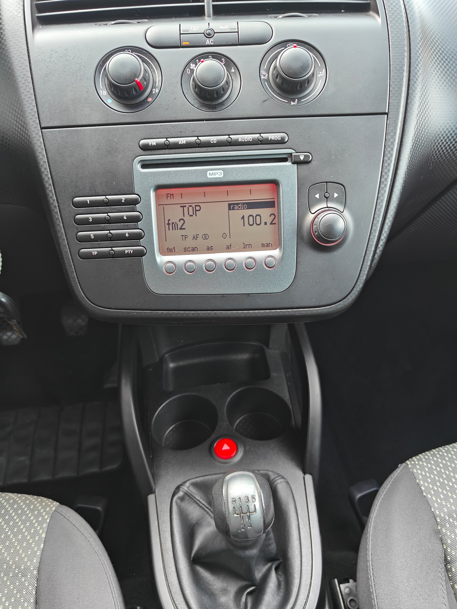 SEAT Altea 1.6 Reference-image-11
