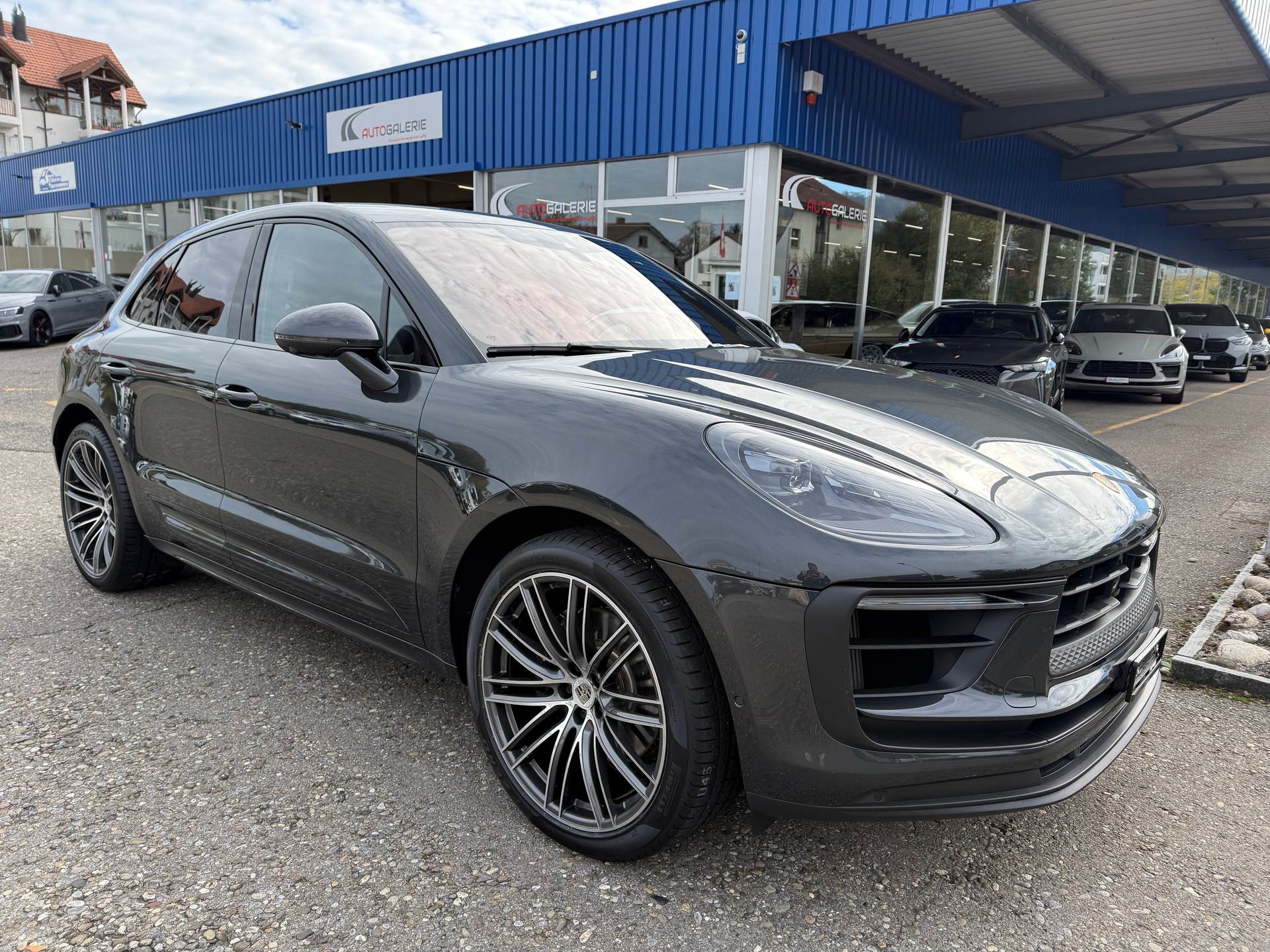 PORSCHE Macan S PDK