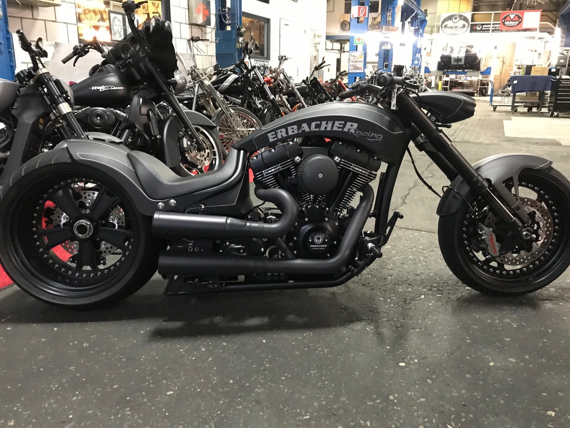 HARLEY-DAVIDSON Erbacher The One-image-2