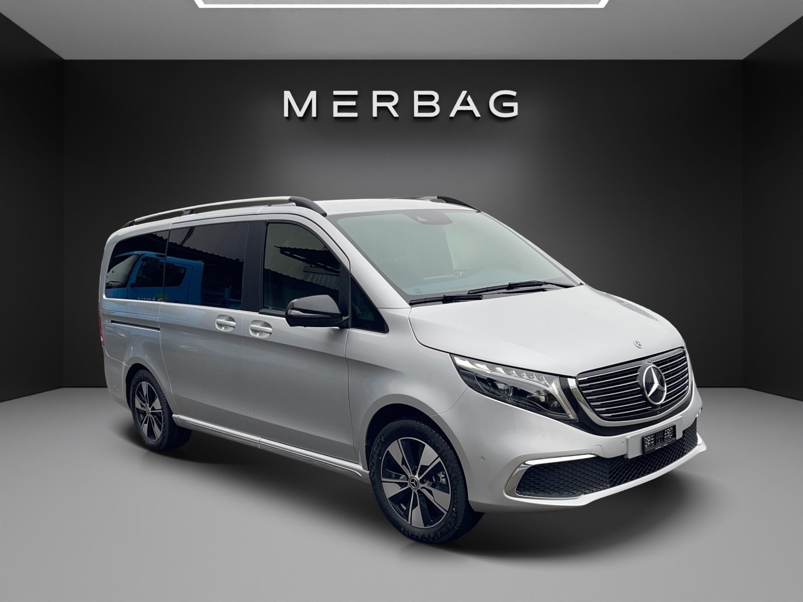MERCEDES-BENZ EQV 300 lang-image-7