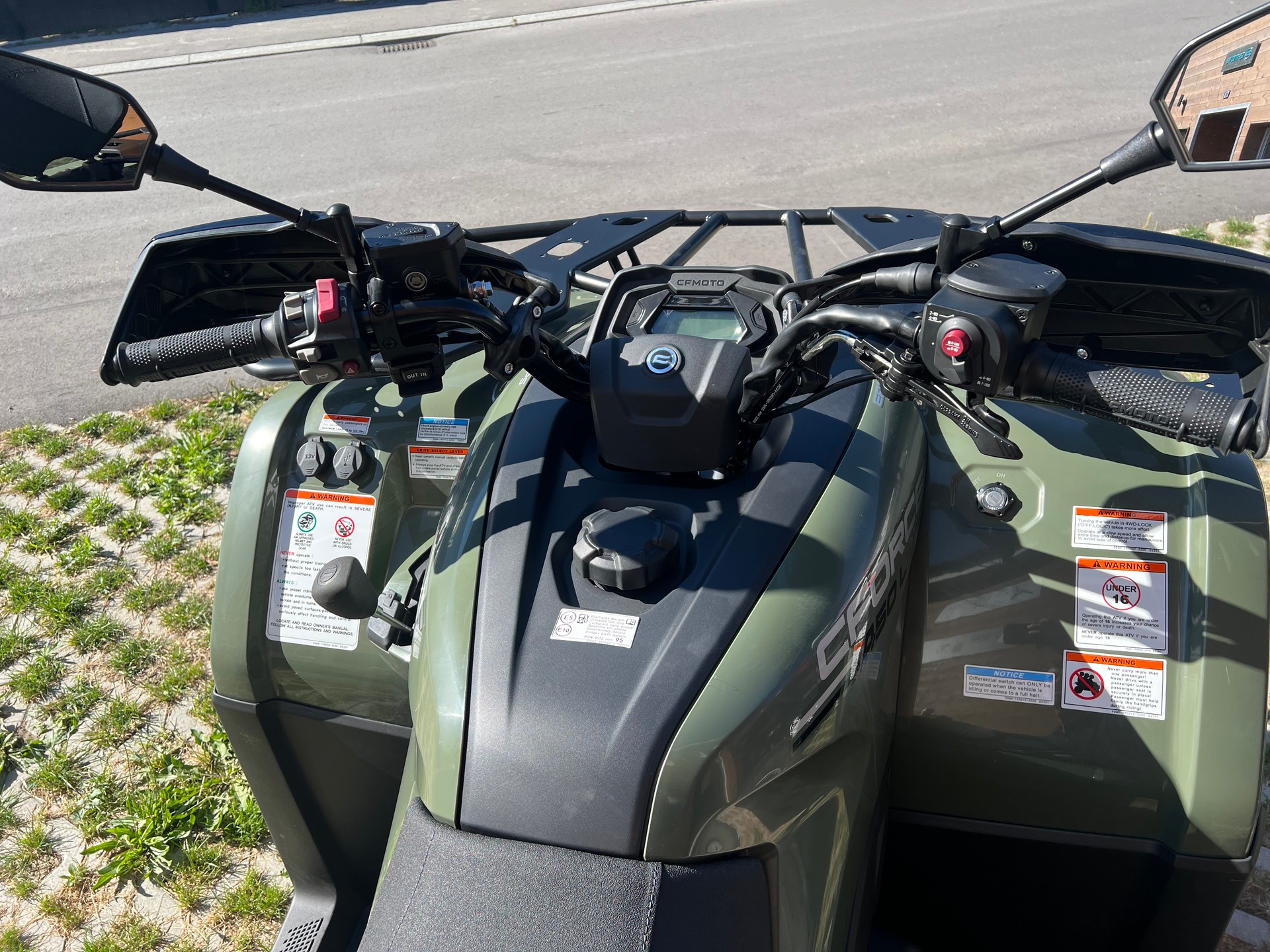 CF MOTO C Force 520L EPS 4x4-image-2