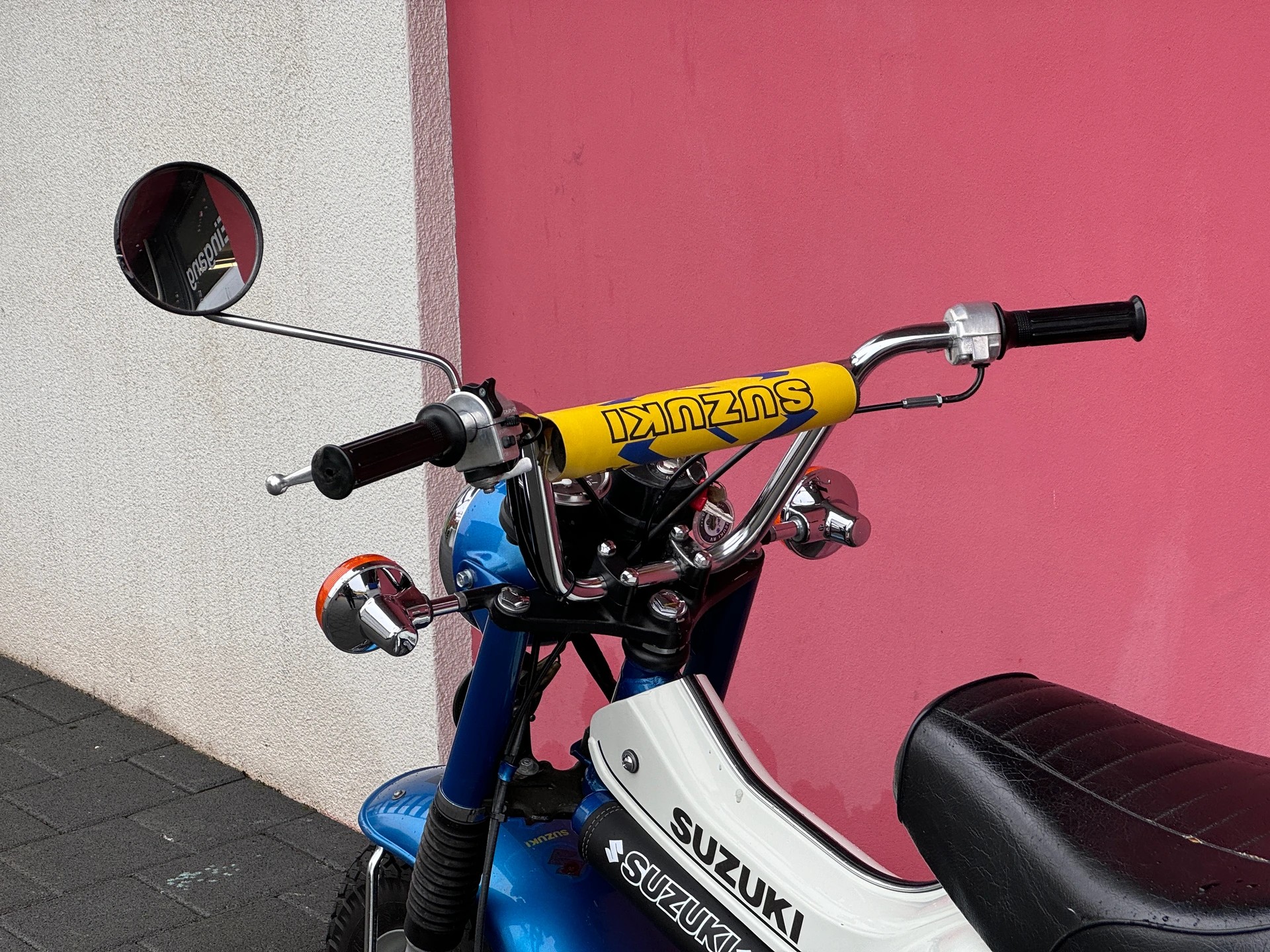 SUZUKI RV 50-image-1