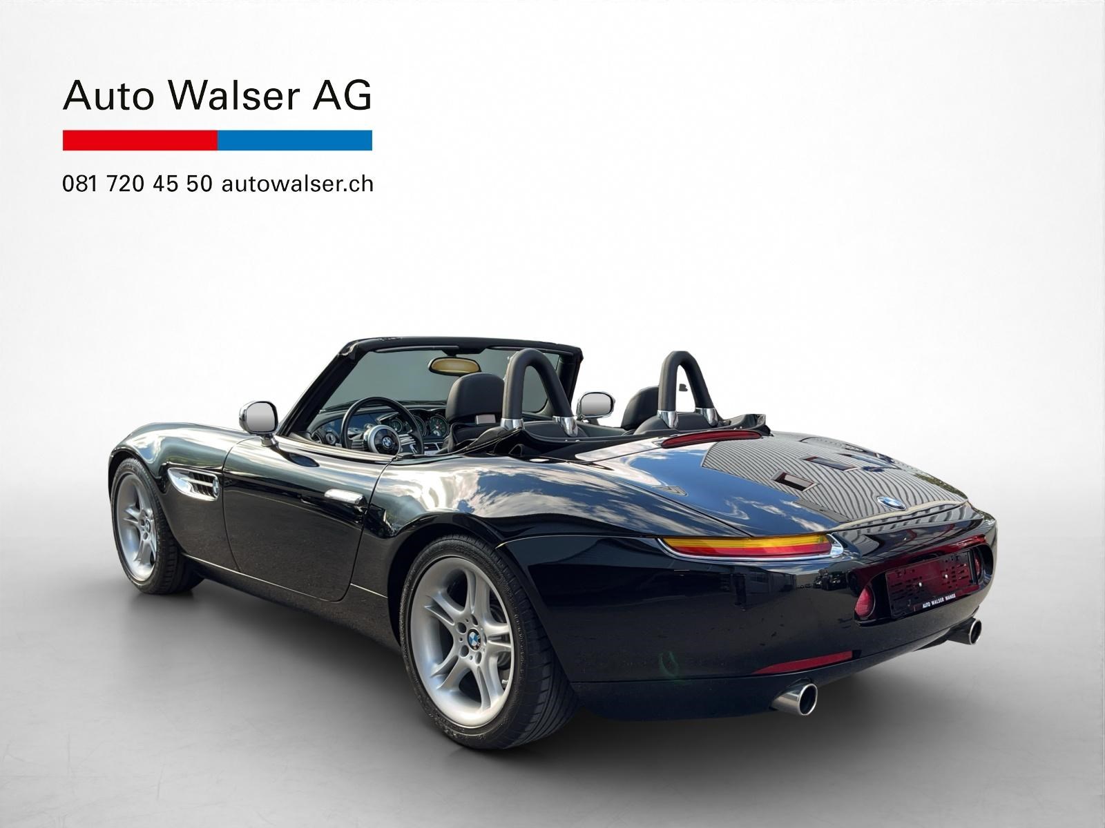 BMW Z8 5.0 V8 Roadster-showroom-element-2