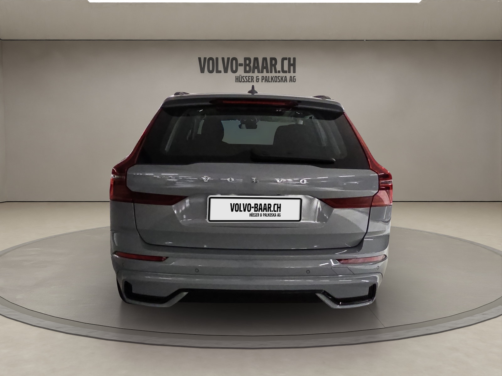 VOLVO XC60 2.0 T6 TE Plus Dark eAWD-showroom-element-3