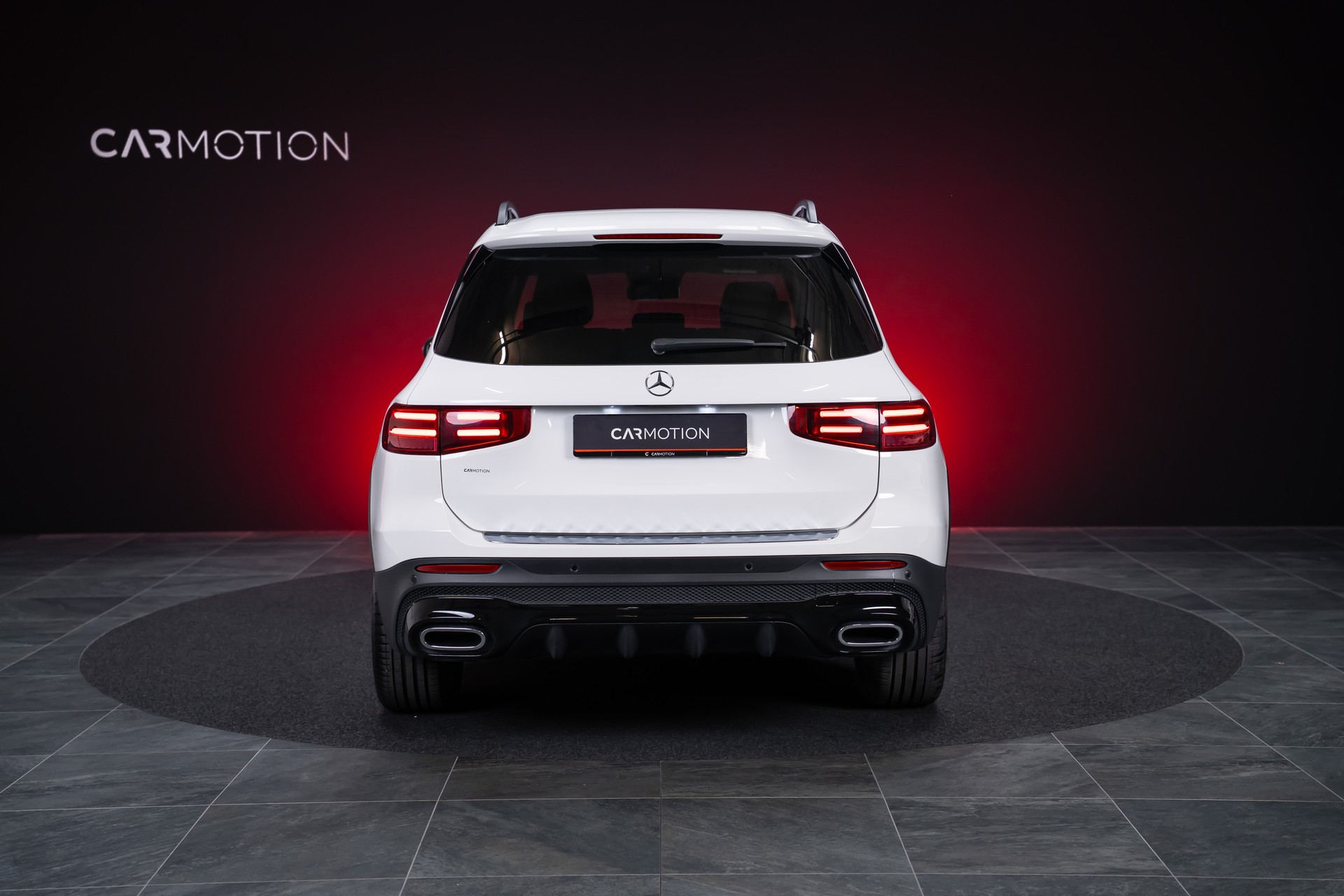 MERCEDES-BENZ GLB 250 AMG Line 4matic / Facelift / Rückfahrkamera / Ambientebeleuchtung-image-5