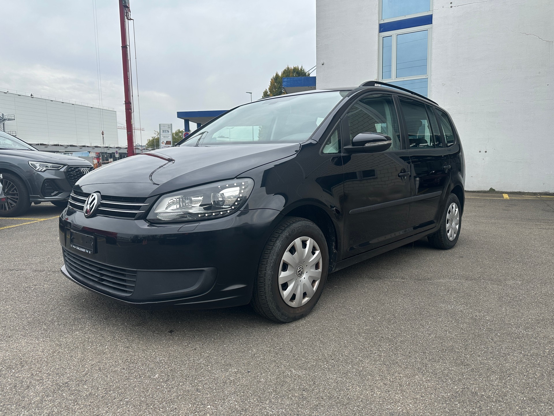 VW Touran 1.6 TDI BlueMotion Technology Design DSG