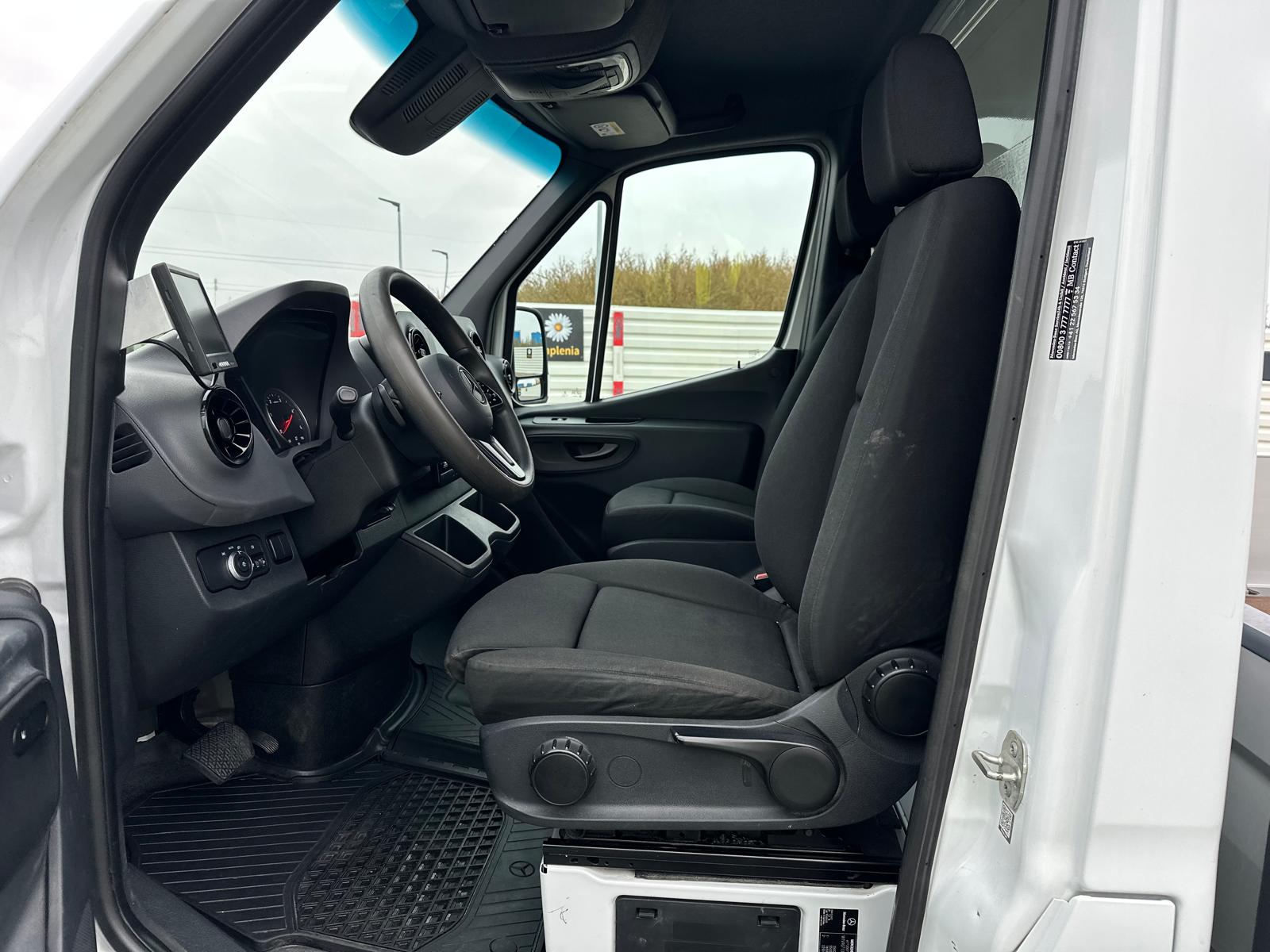 MERCEDES-BENZ Sprinter 316 CDI-image-21