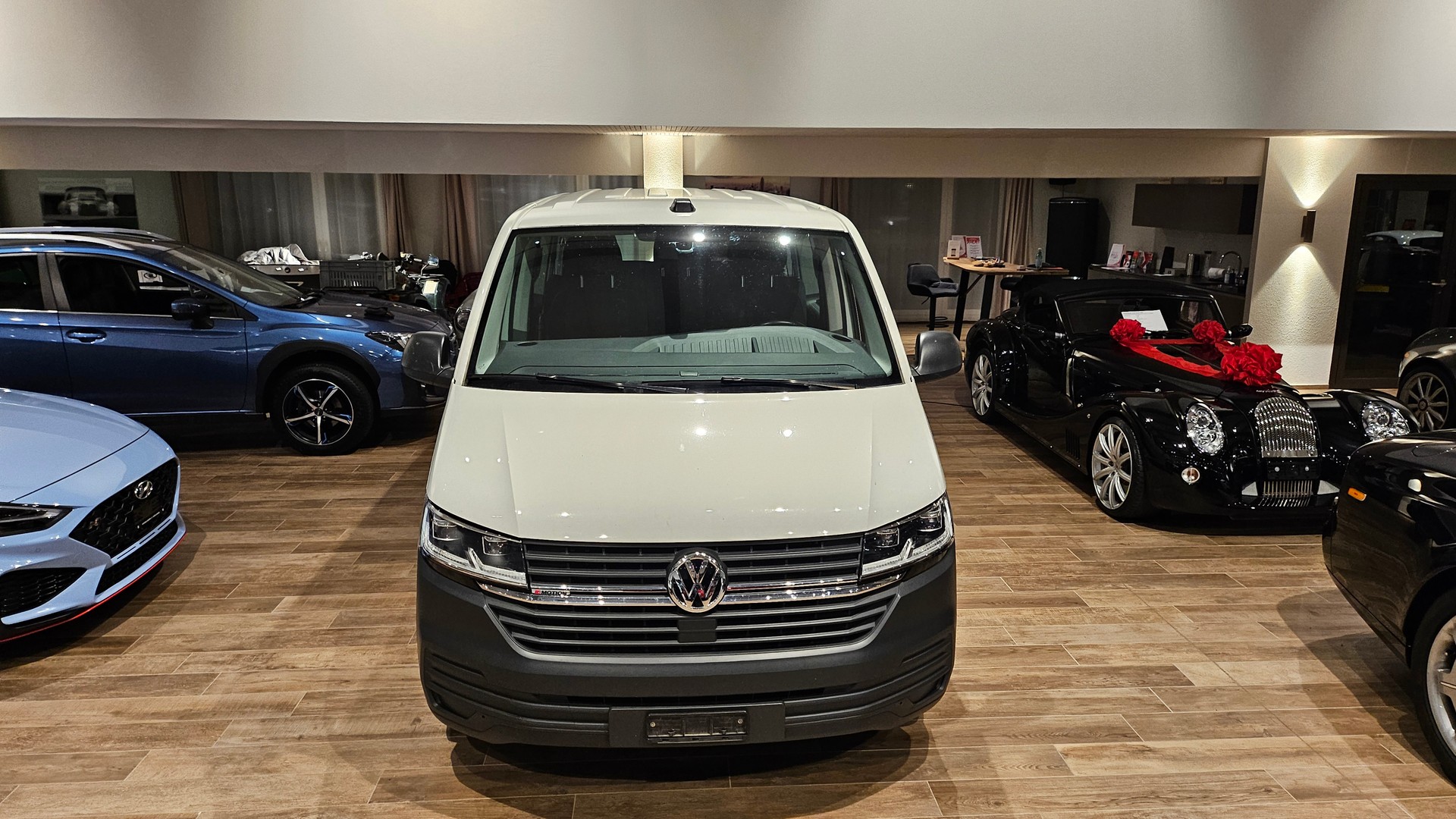 VW T6.1 Caravelle 2.0 TDI Trendline 4Motion LWB🔥 4x4 8 Plätzer 🔥Top Zustand🔥-showroom-element-3