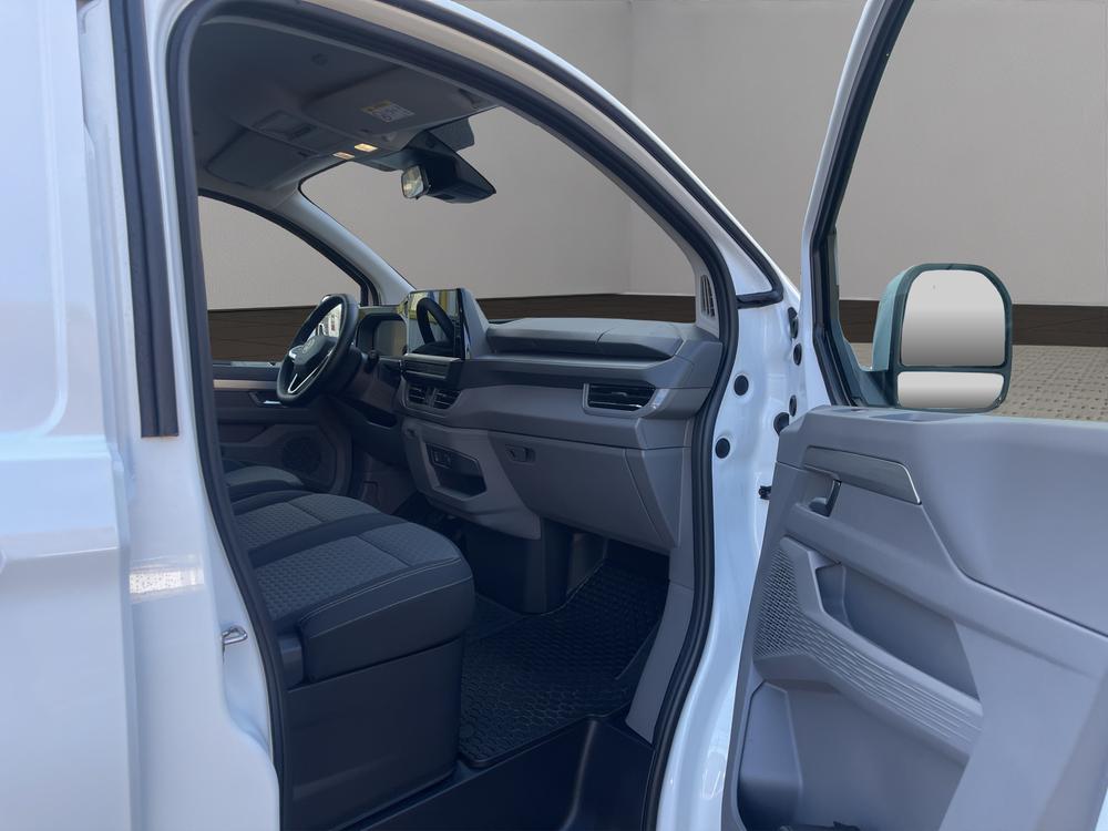 VW Transporter 2.0 TDI Automat-image-6