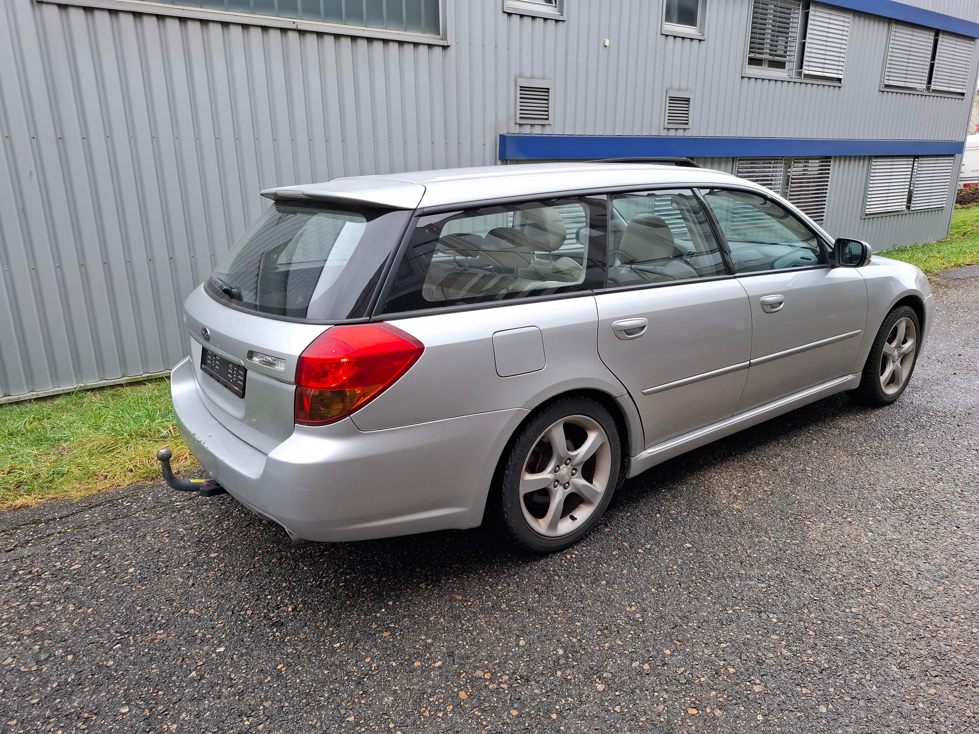 SUBARU Legacy 3.0R AWD Executive Automatic-image-2