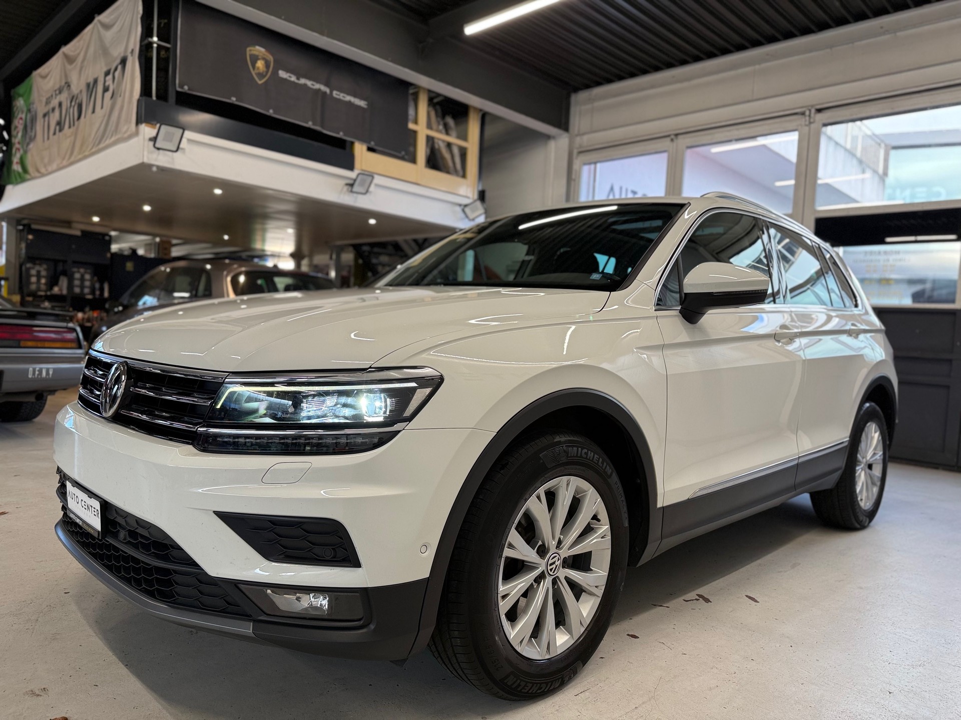 VW Tiguan 2.0TSI Comfortline 4Motion DSG-image-6