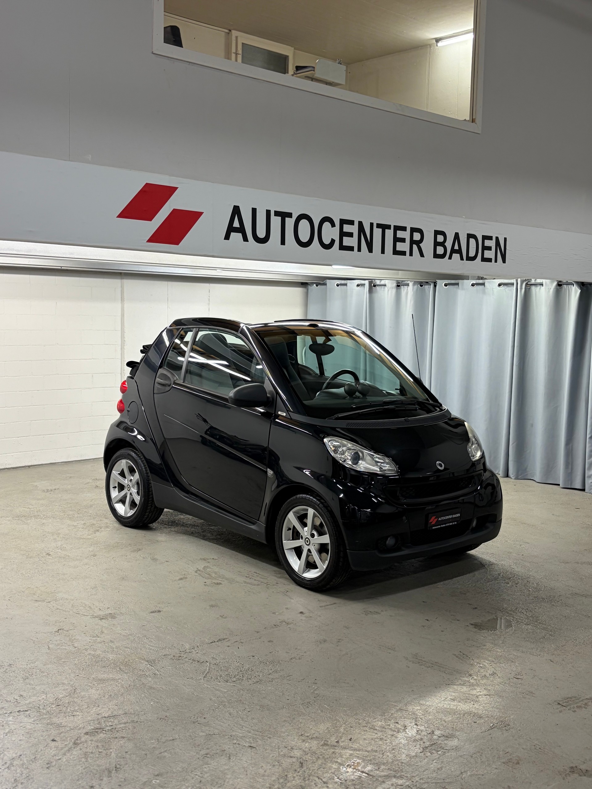 SMART fortwo greystyle softouch-showroom-element-2
