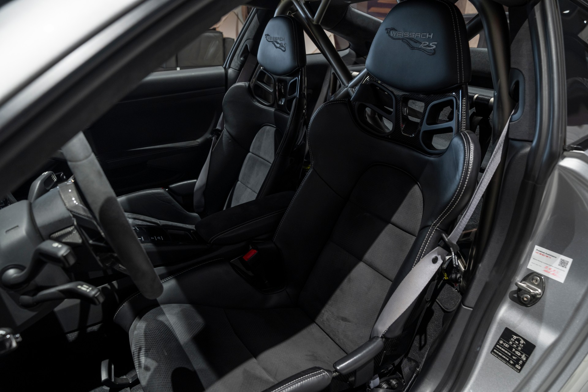 PORSCHE 911 GT3 RS PDK Weissach-image-10