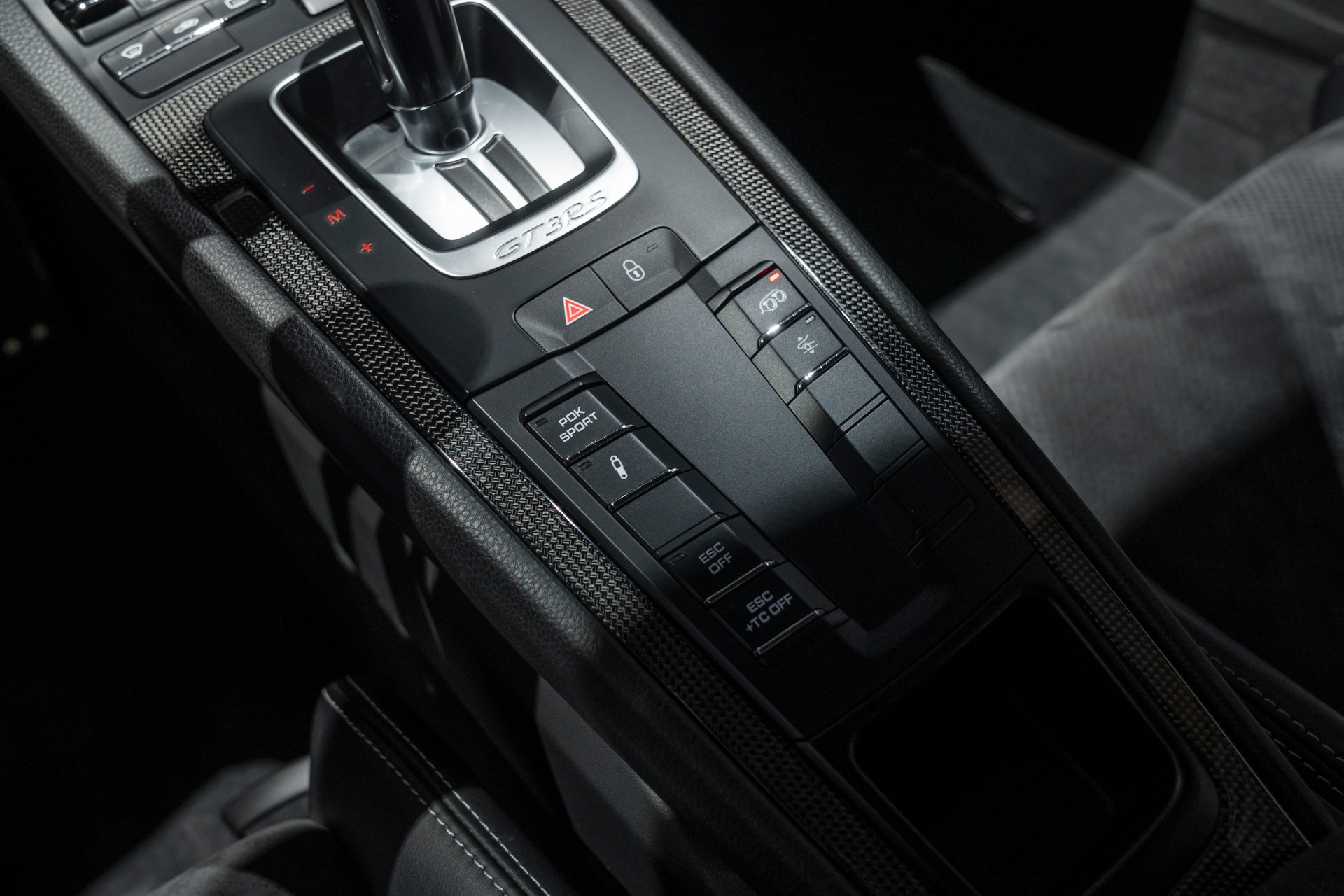 PORSCHE 911 GT3 RS PDK Weissach-image-12