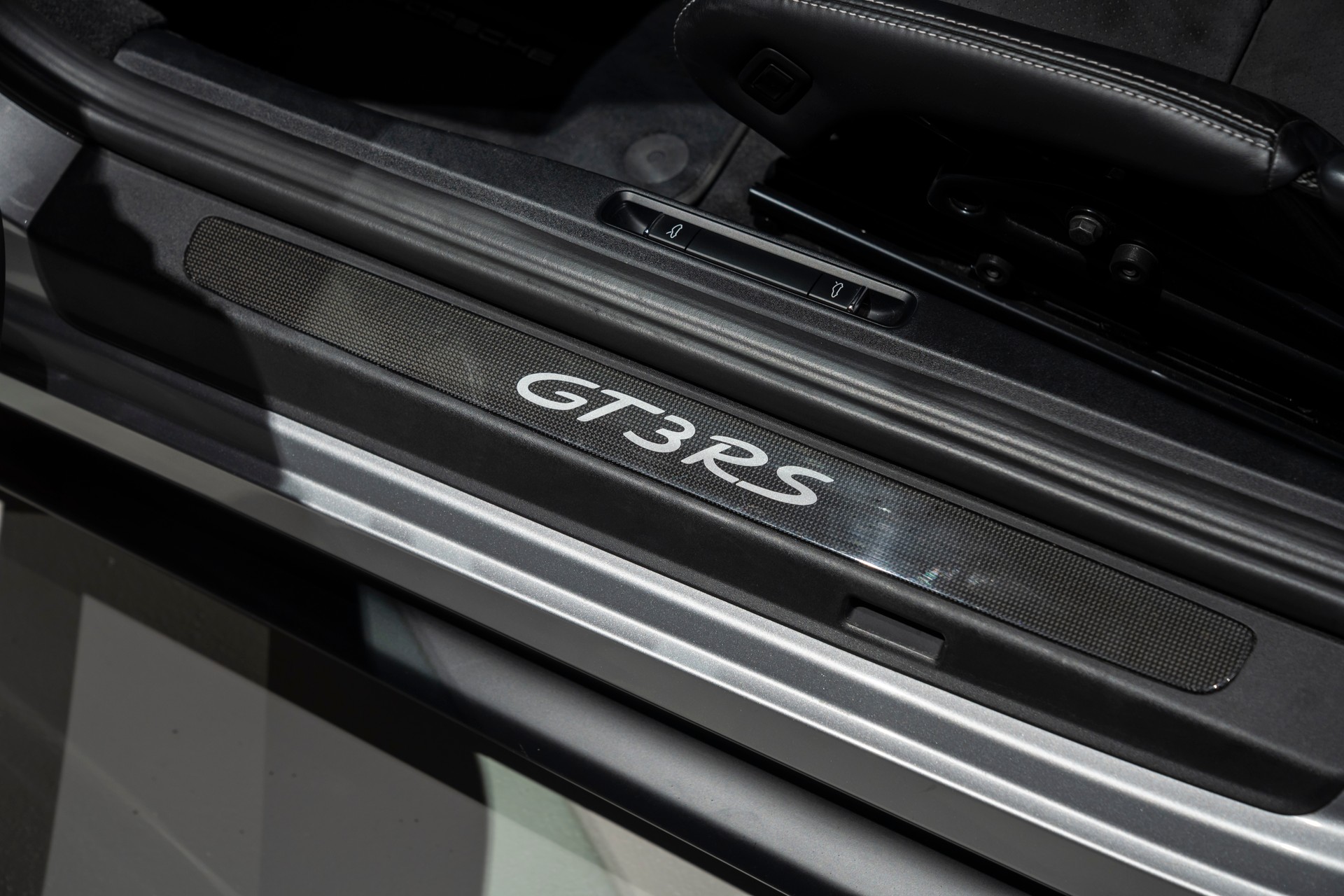 PORSCHE 911 GT3 RS PDK Weissach-image-14