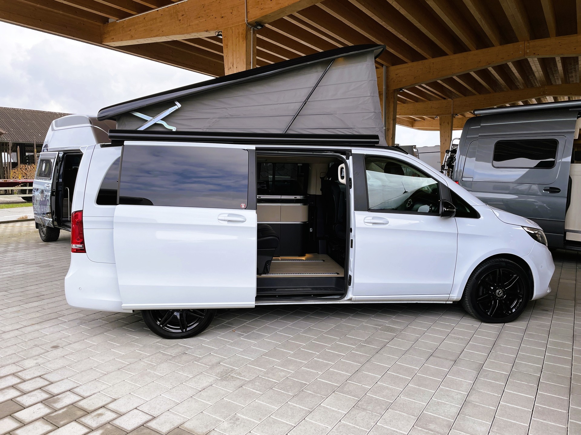 MERCEDES-BENZ Marco Polo 250 d 4Matic 7G-Tronic-image-8