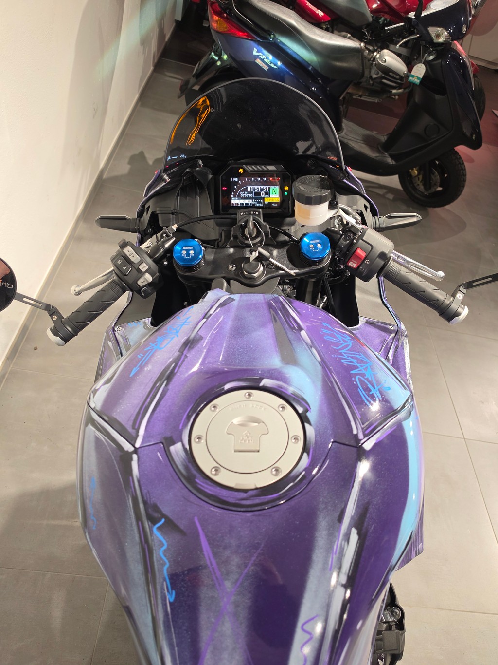 HONDA 600 RR (auf Bestellung verfügbar, Umbau möglich)-image-4