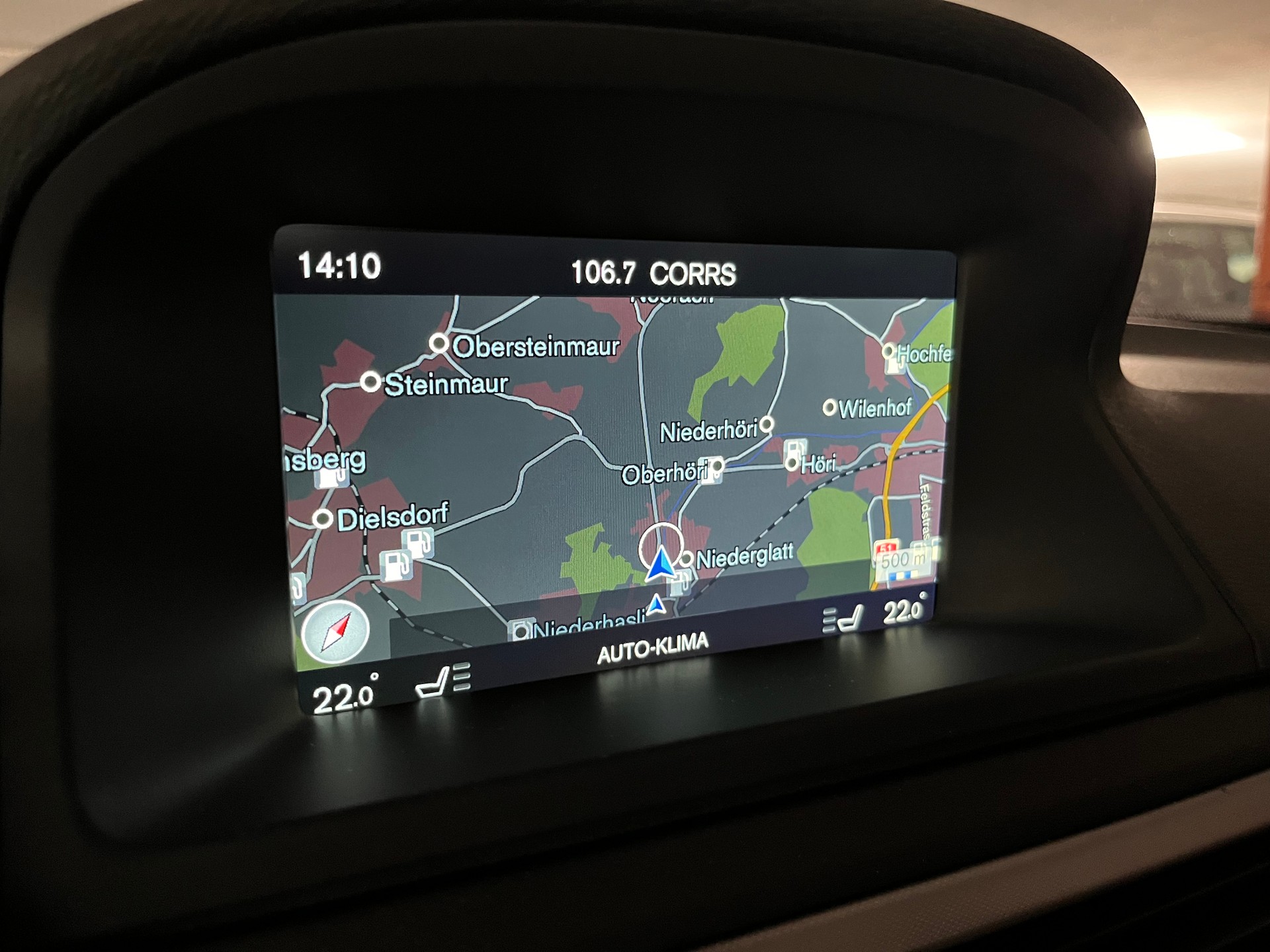 VOLVO V70 D4 Momentum Dynamic Edition Geartronic * FAMILY PACK - WINTER PROFESSIONAL PACK *-image-16