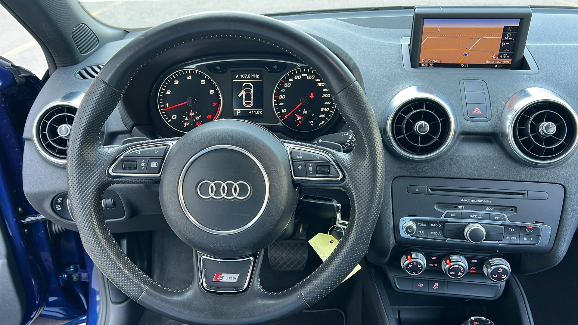 AUDI A1 Sport 1.4 TFSI Ambition S-tronic-image-9