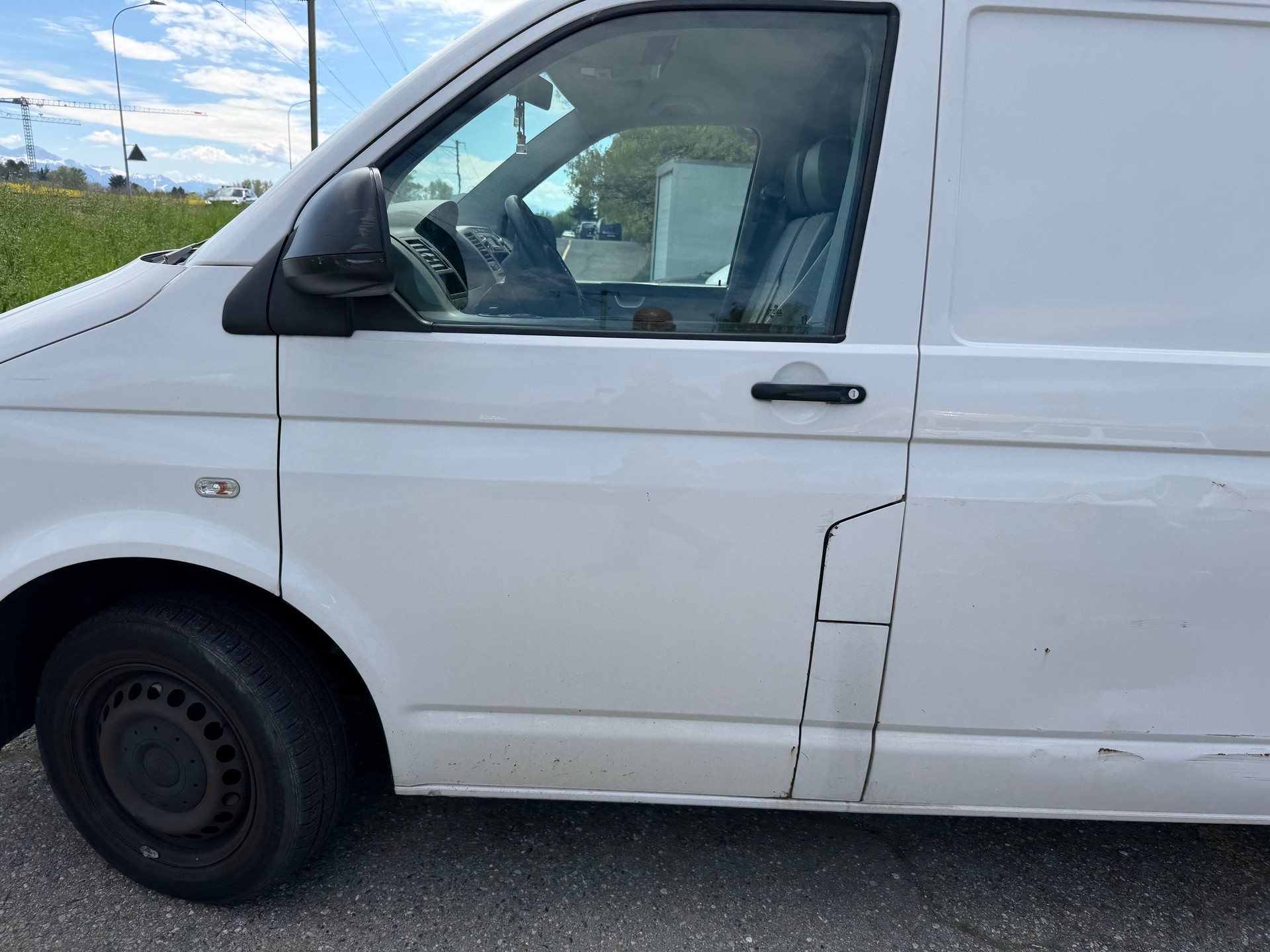 VW T5 2.0 TDI Entry-image-9