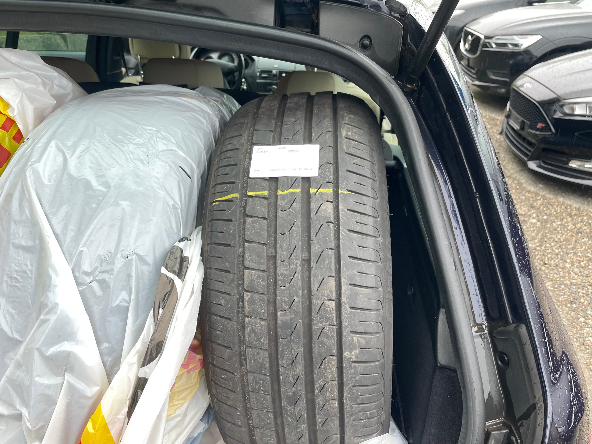 MERCEDES-BENZ C 350 CDI (320 CDI) Avantgarde 4Matic 7G-Tronic-image-14