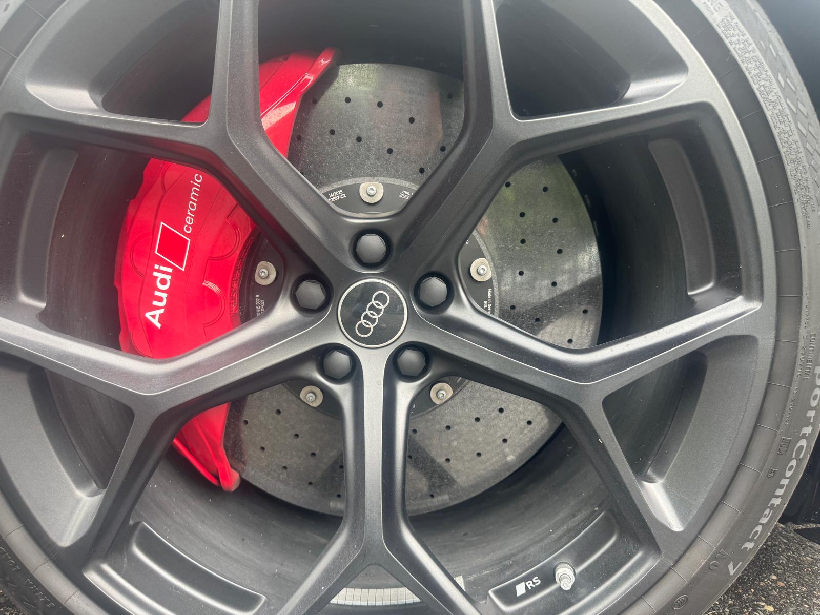 AUDI RS6 Avant 4.0 TFSI V8 Performance quattro-image-5