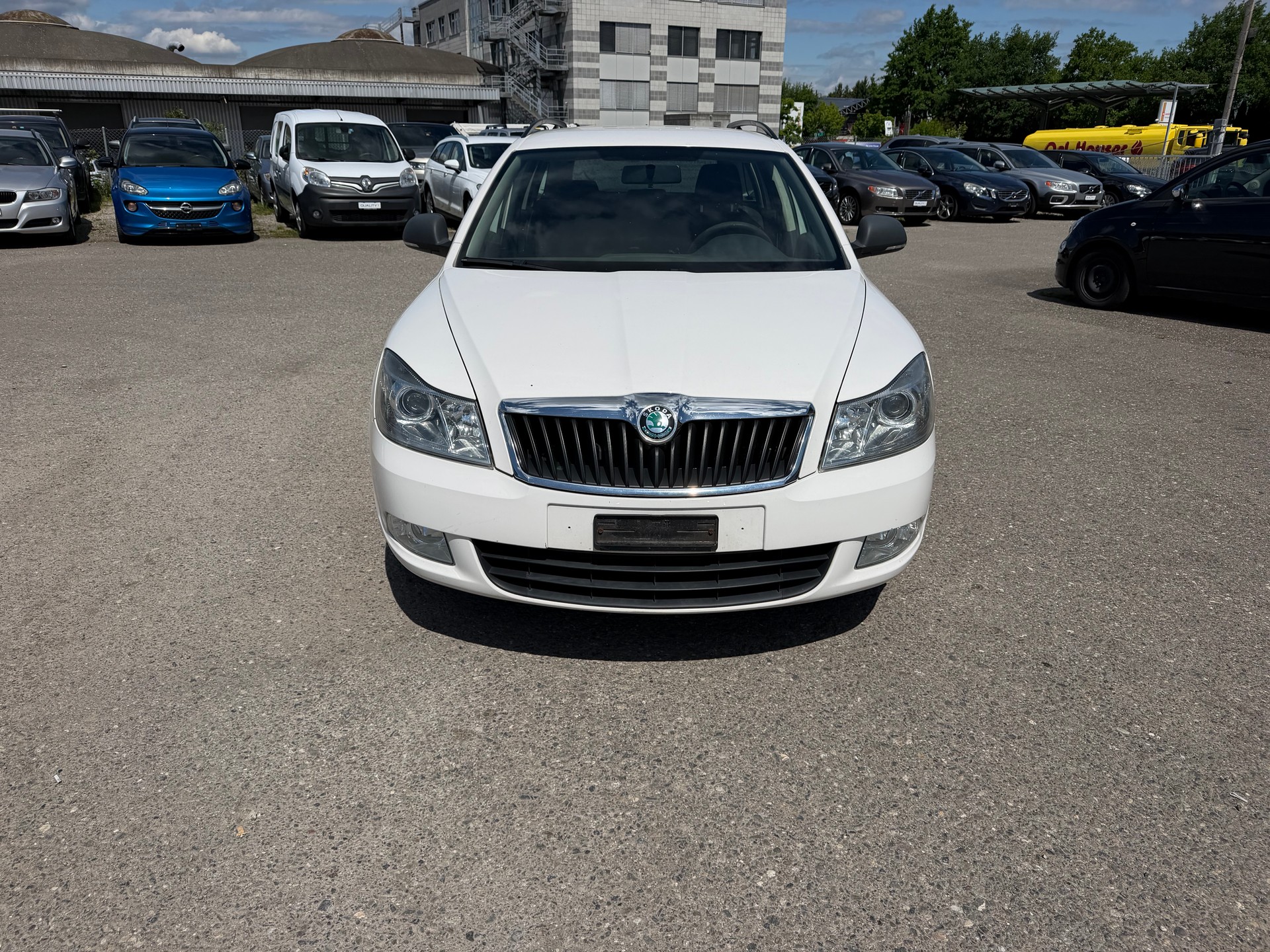 SKODA Octavia Combi 1.2 TSI Family-showroom-element-1