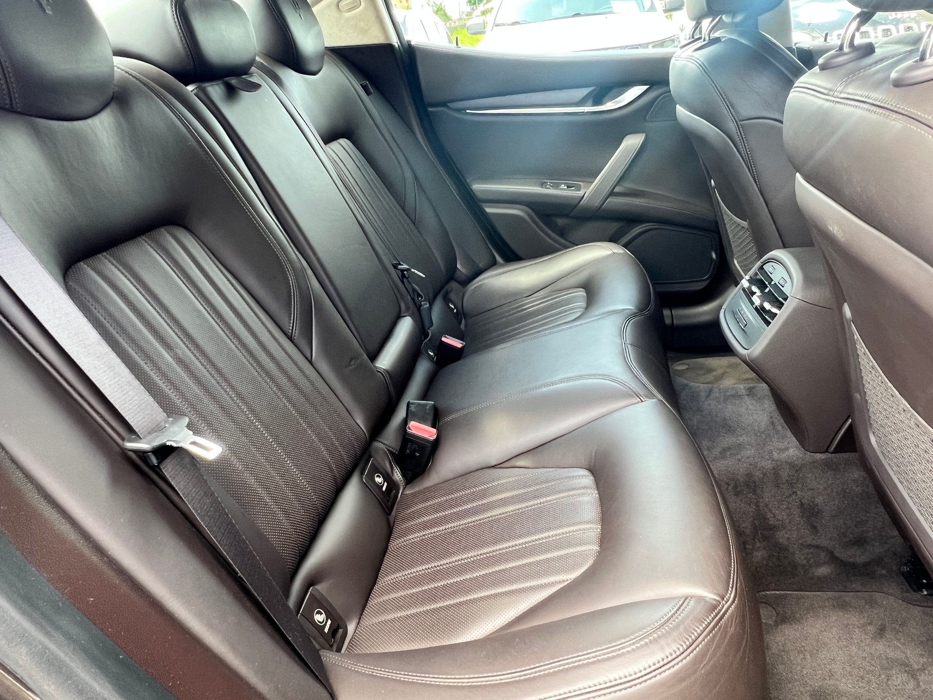 MASERATI Ghibli S Q4 3.0 V6 Automatica-image-17