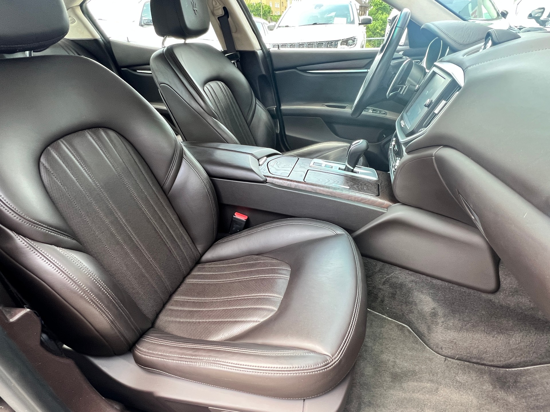 MASERATI Ghibli S Q4 3.0 V6 Automatica-image-15