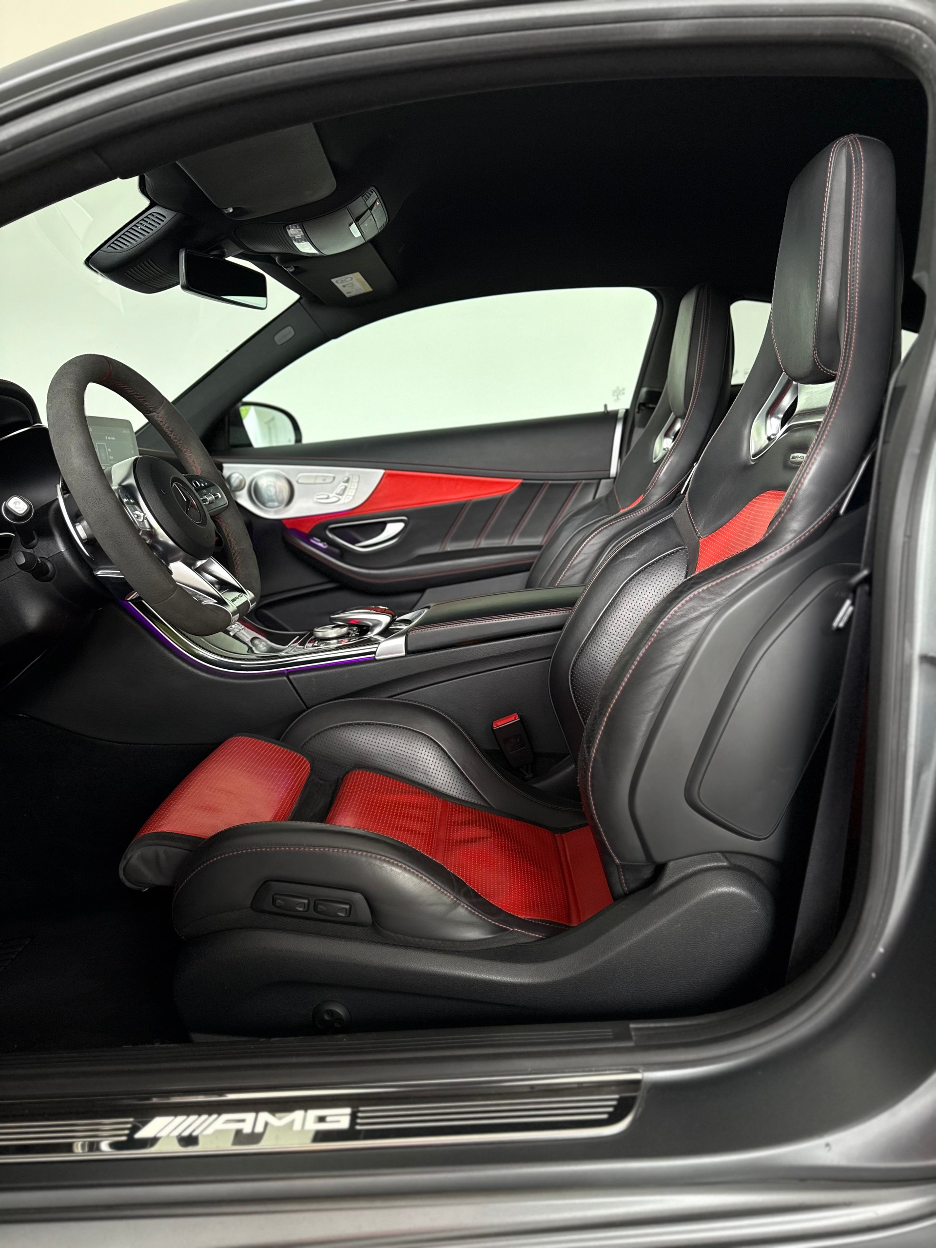 MERCEDES-BENZ MERCEDES-BENZ C 63 S AMG 9G-tronic-image-18