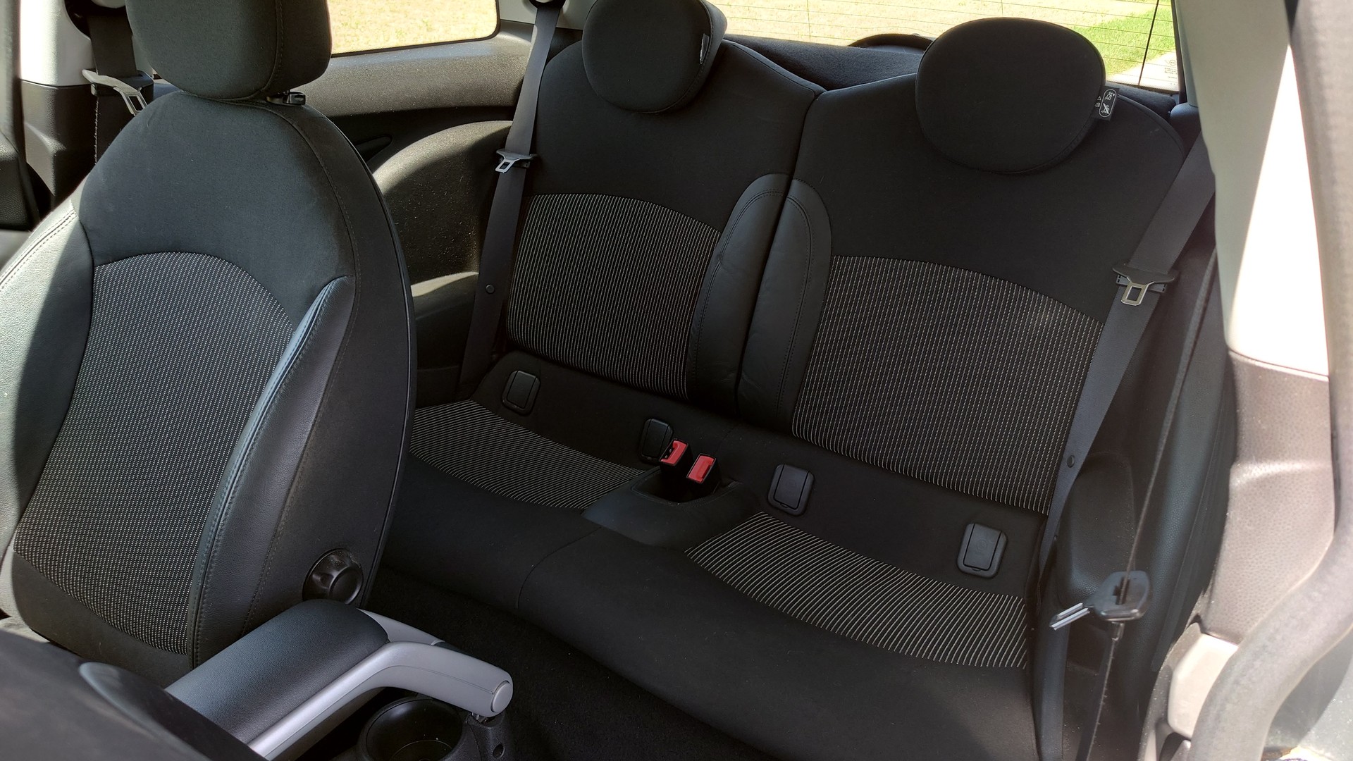 MINI Cooper S-image-12